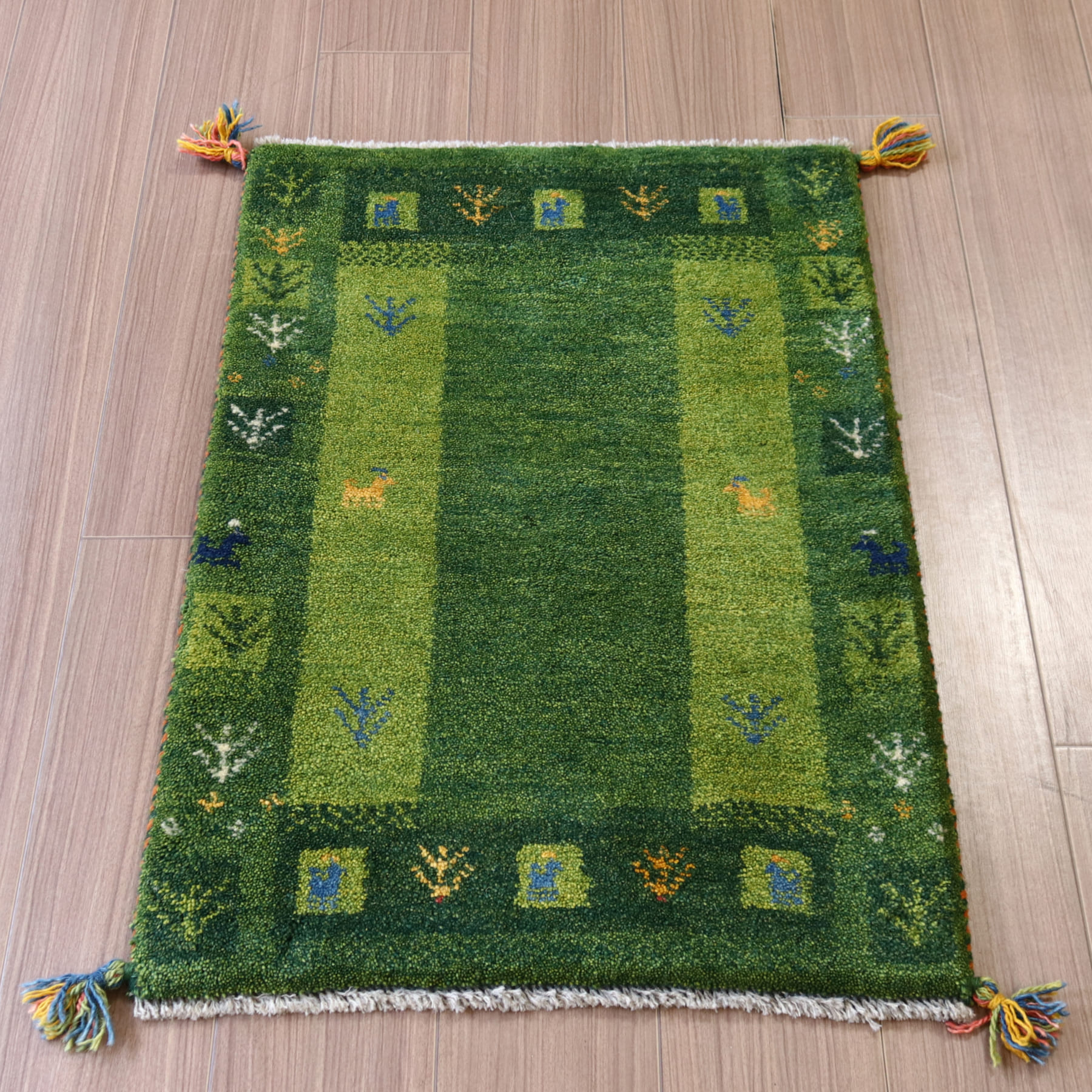 【15%OFF】ギャベ イラン産手織り 85x57cm グリーン　玄関マット