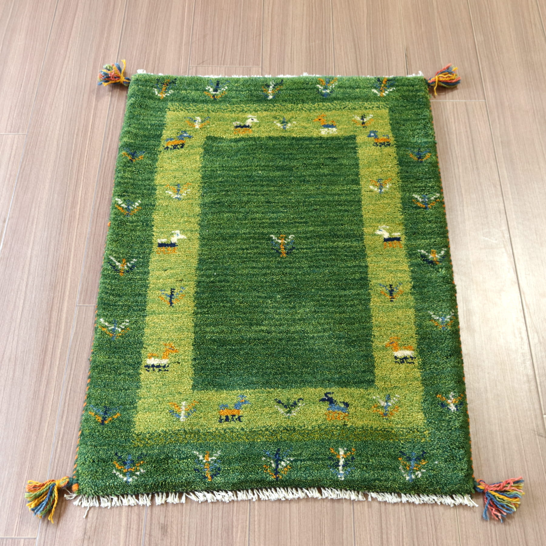 【15%OFF】ギャベ イラン産手織り 90x62cm 玄関マット　グリーンのツートーン