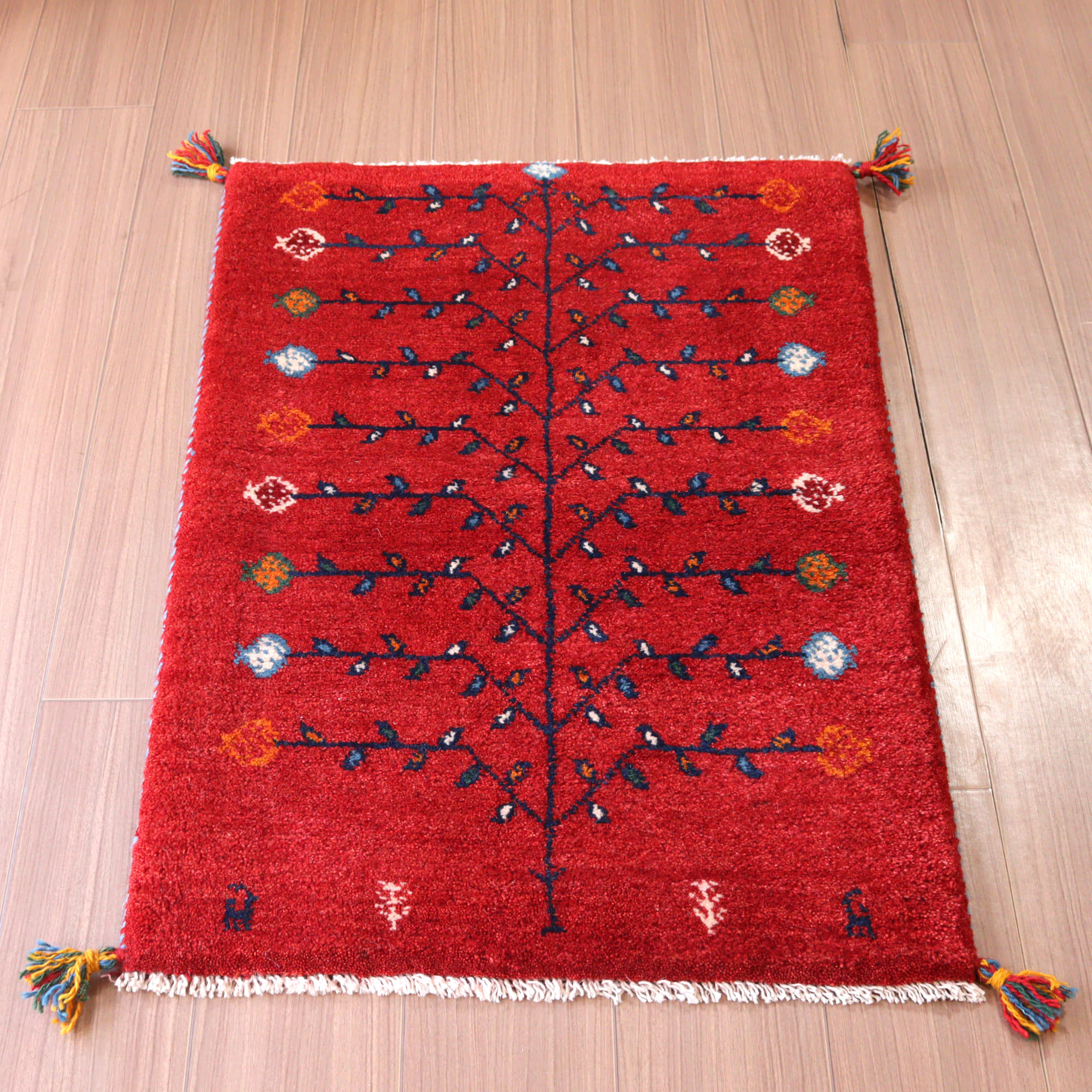 【15%OFF】ギャッベ 手織り イラン産 96x63cm 生命の木　レッド