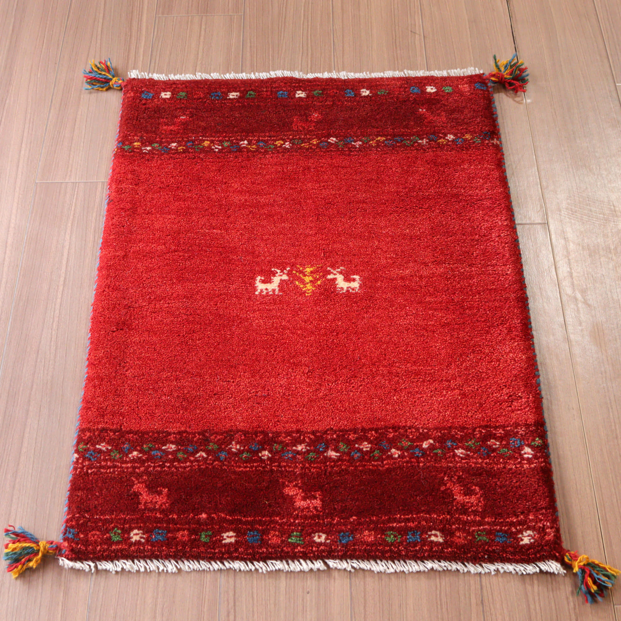 【15%OFF】ギャッベ 手織り イラン産 88x61cm レッド 羊と幾何学モチーフ