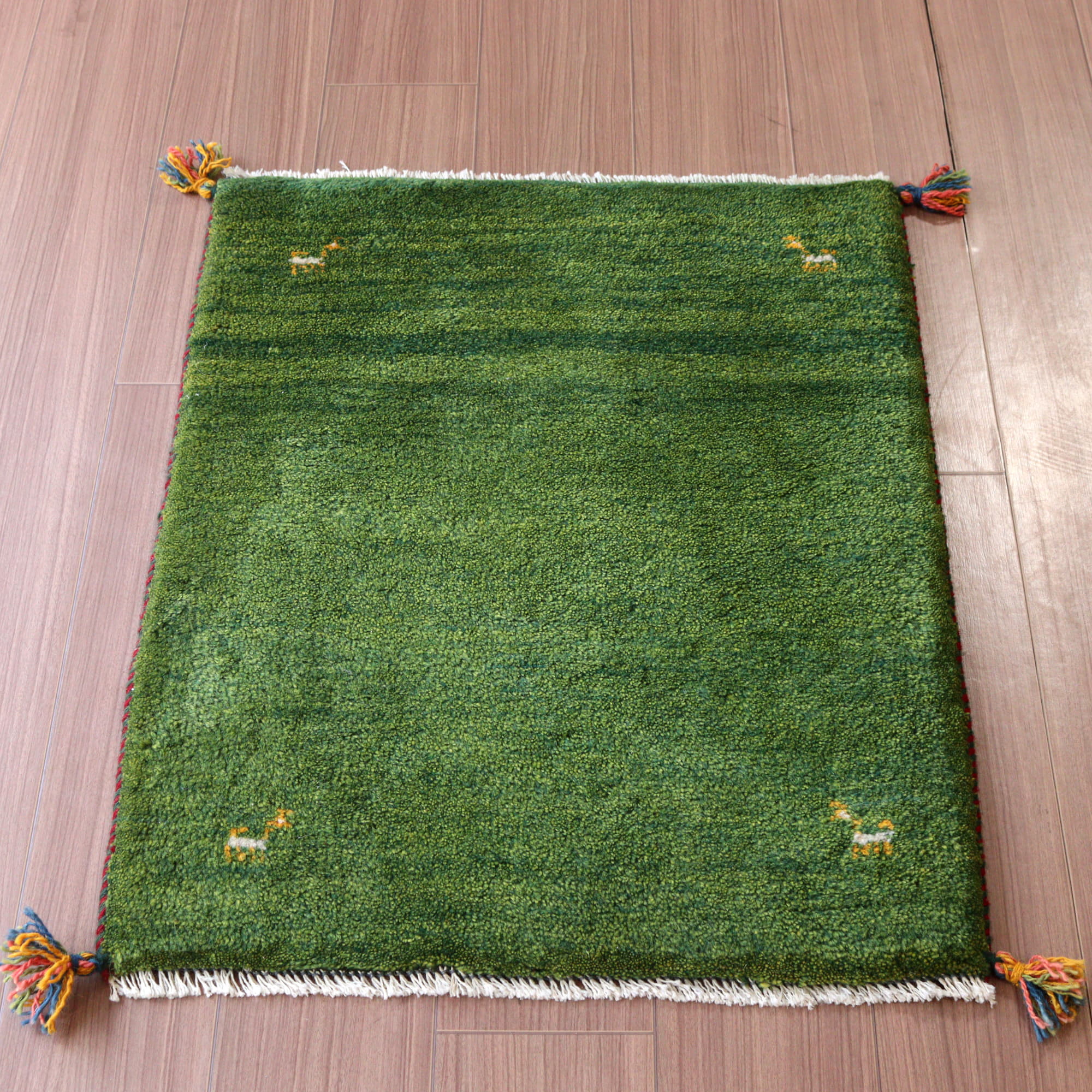 【15%OFF】ギャッベ 手織り イラン産 84x64cm グリーン シンプルデザイン
