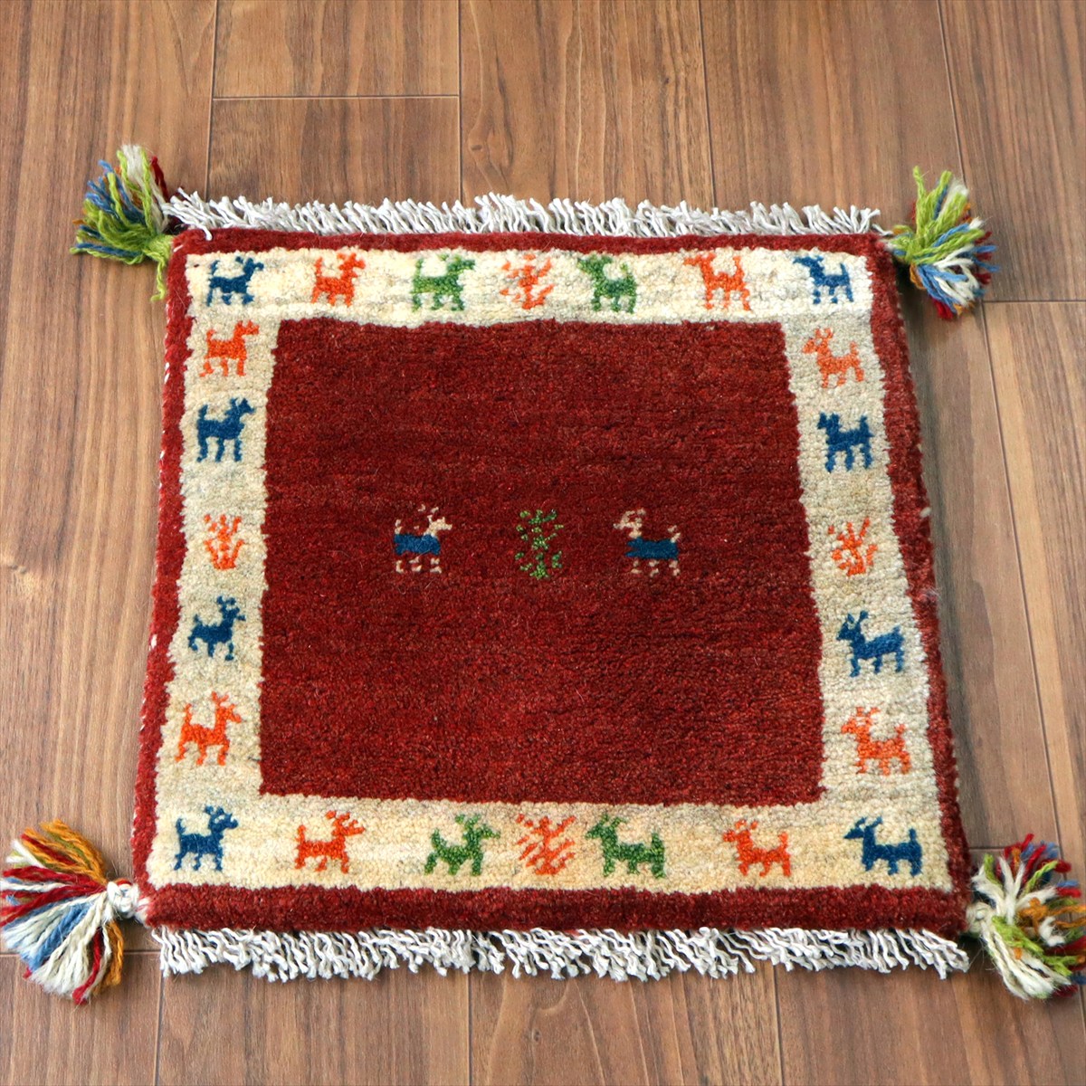 【15%OFF】ギャッベ イラン産手織り 座布団サイズ 42×41cm レッド＆ナチュラルアイボリー 動物モチーフ