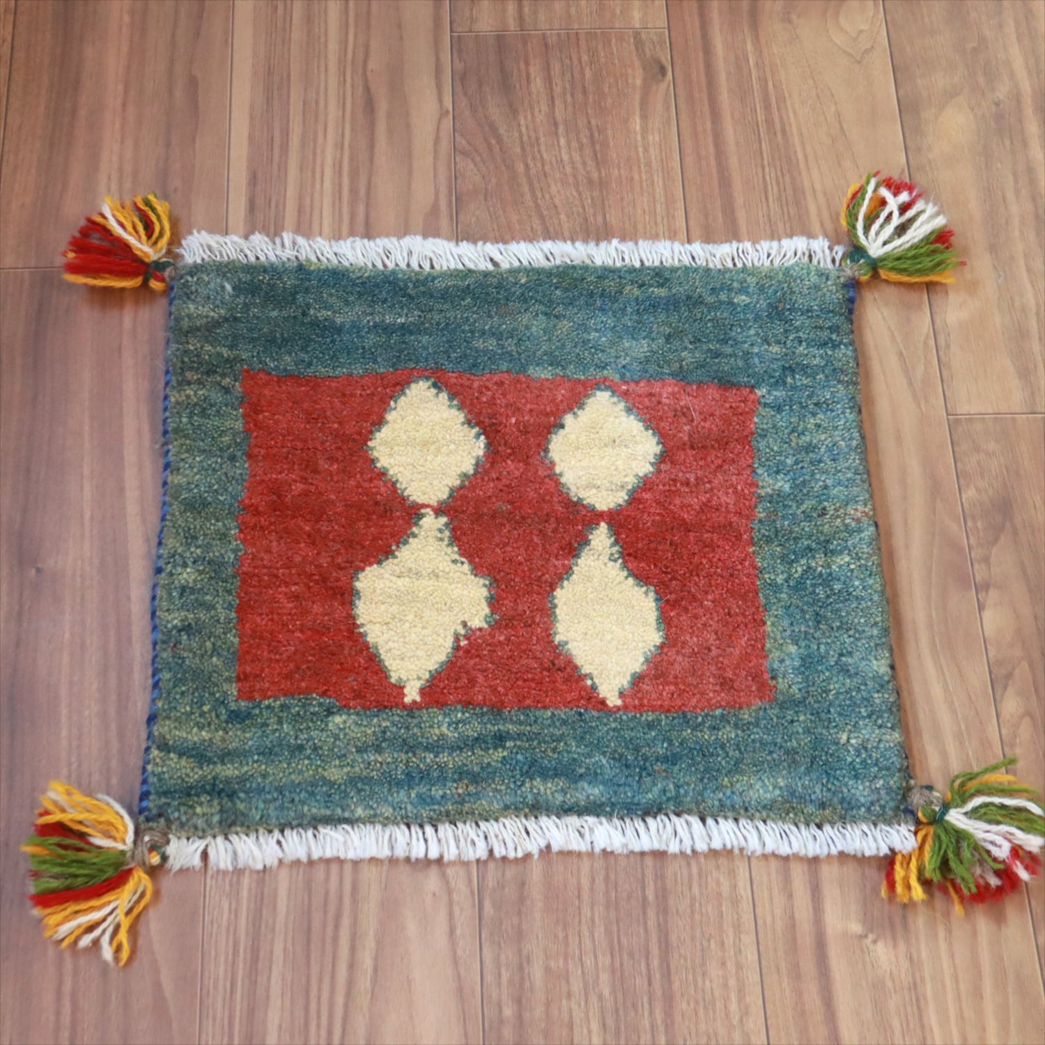 ギャッベ イラン産手織り 座布団サイズ 37x43cm