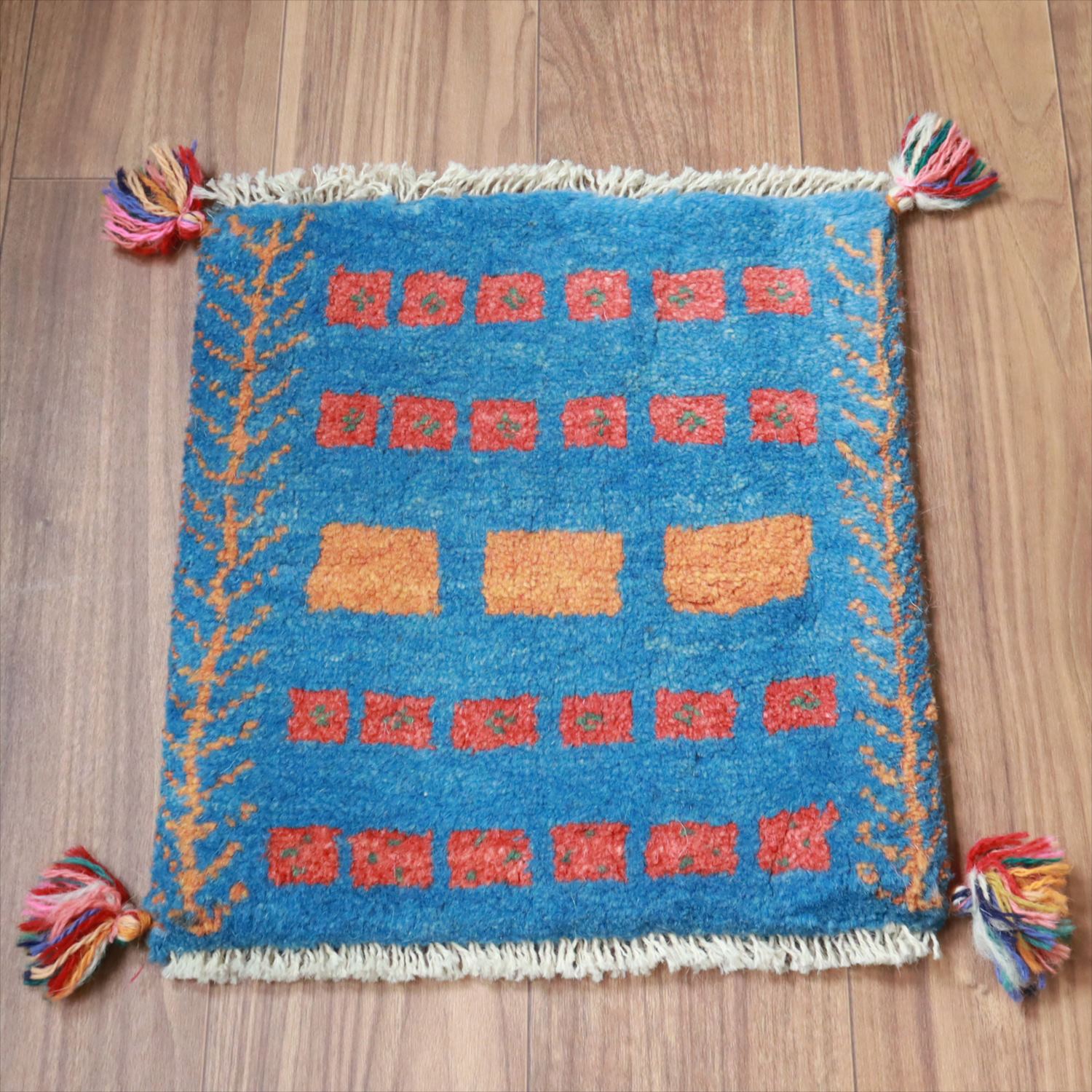 ギャッベ イラン産手織り 座布団サイズ 41x38cm ブルー