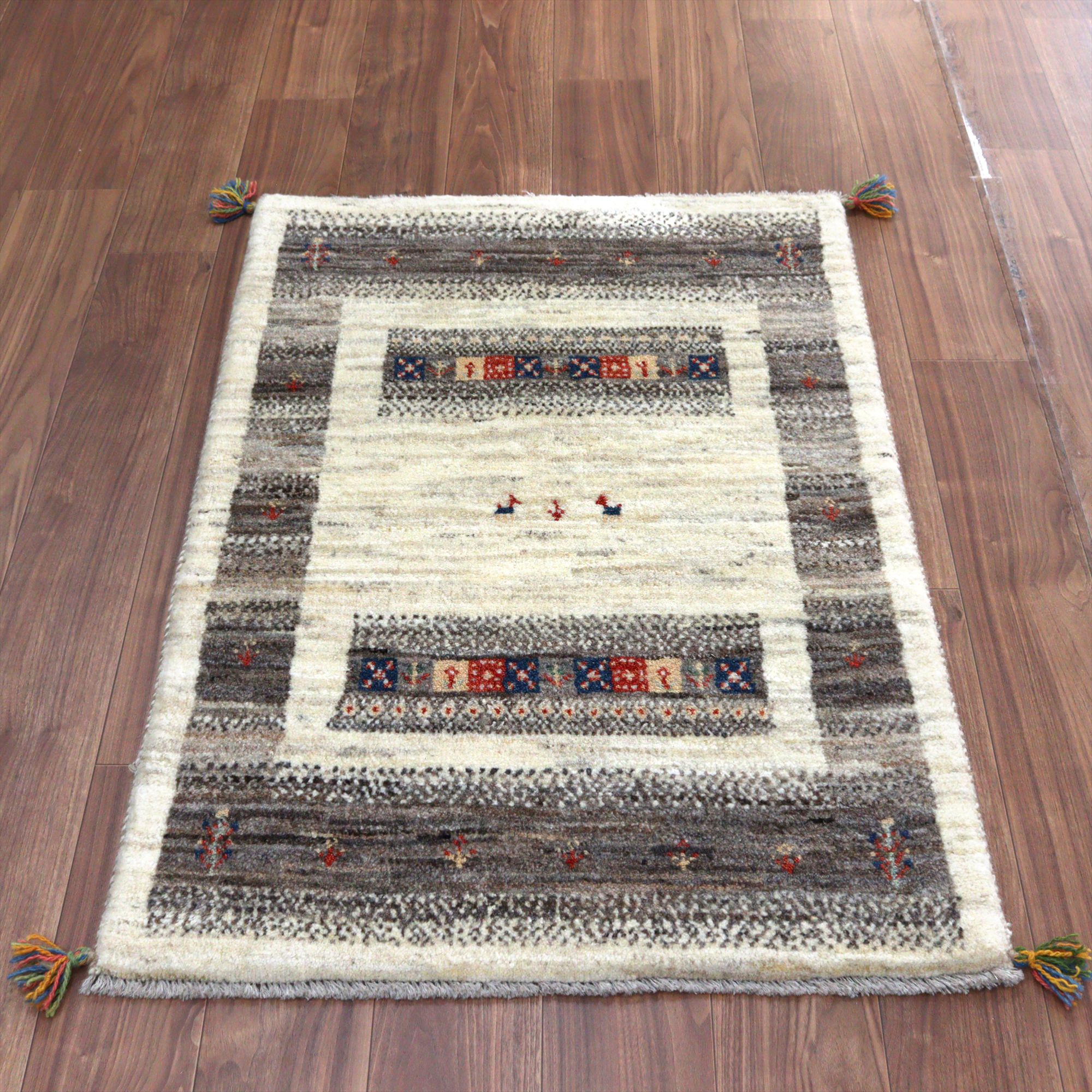 ギャッベ イランの手織りラグ 121x85cm グレー＆アイボリー
