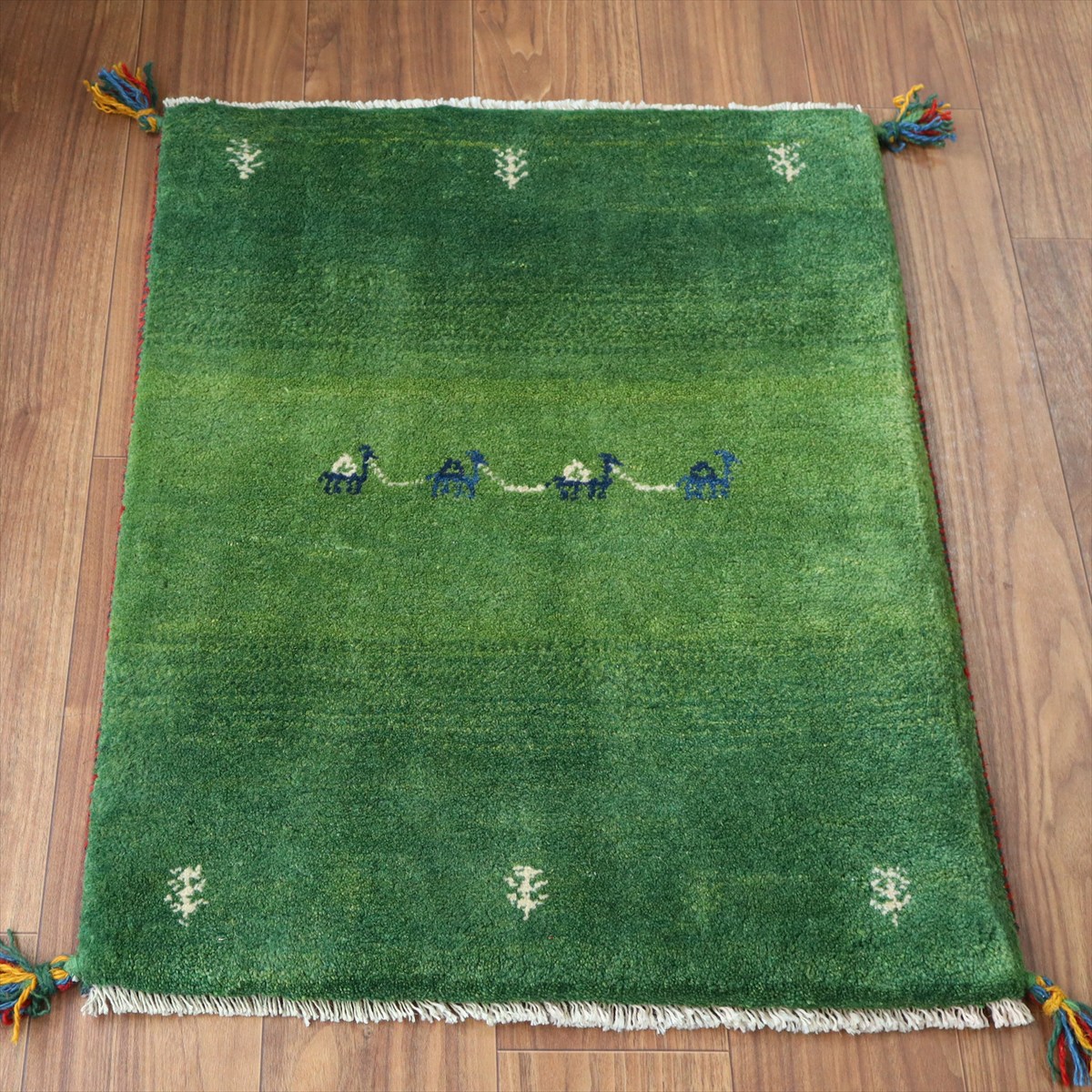 【15%OFF】ギャッベ イラン産手織り 83×64cm 玄関マット グリーン ラクダのキャラバン