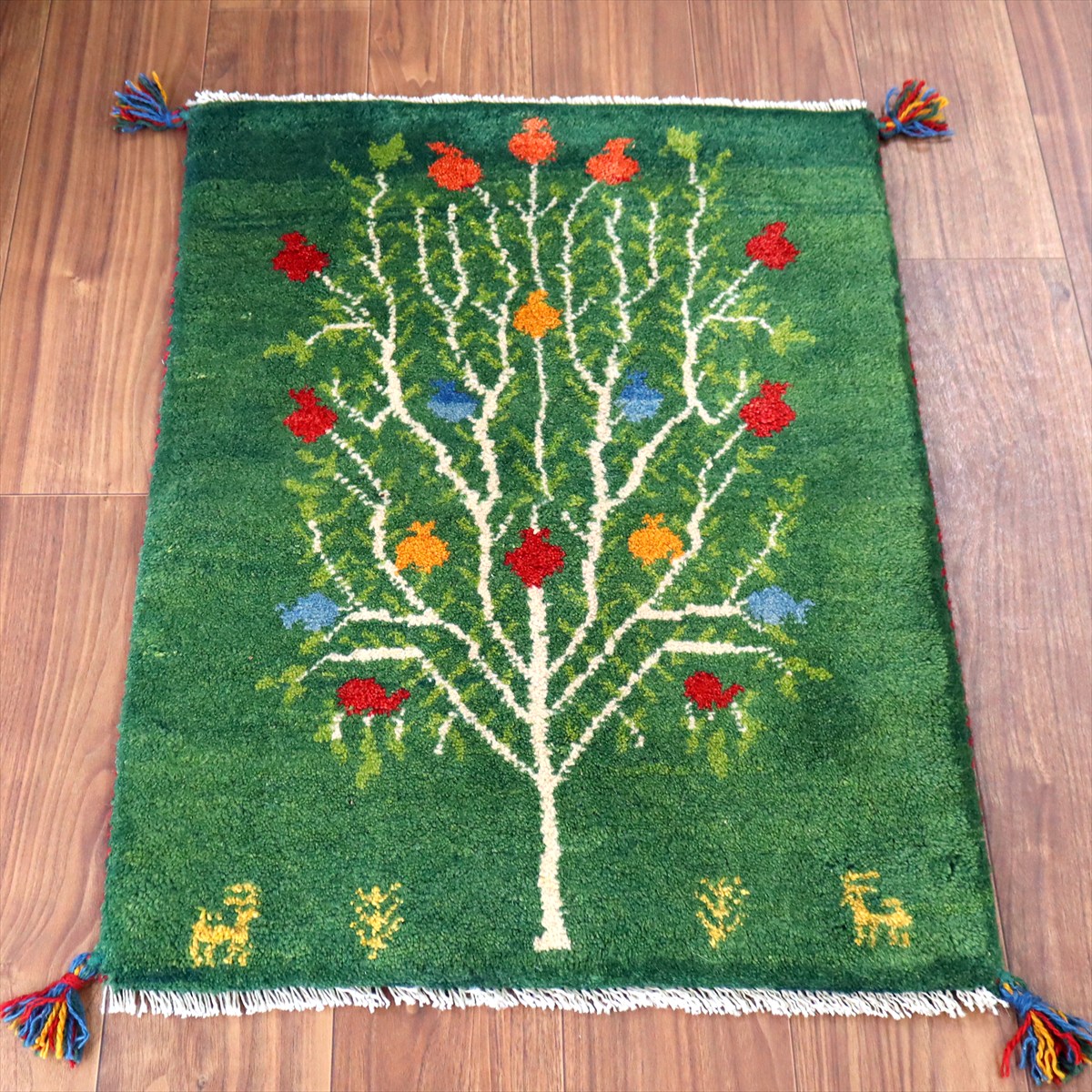 【15%OFF】ギャッベ イラン産手織り 81×62cm 玄関マット グリーン 生命の樹とザクロ
