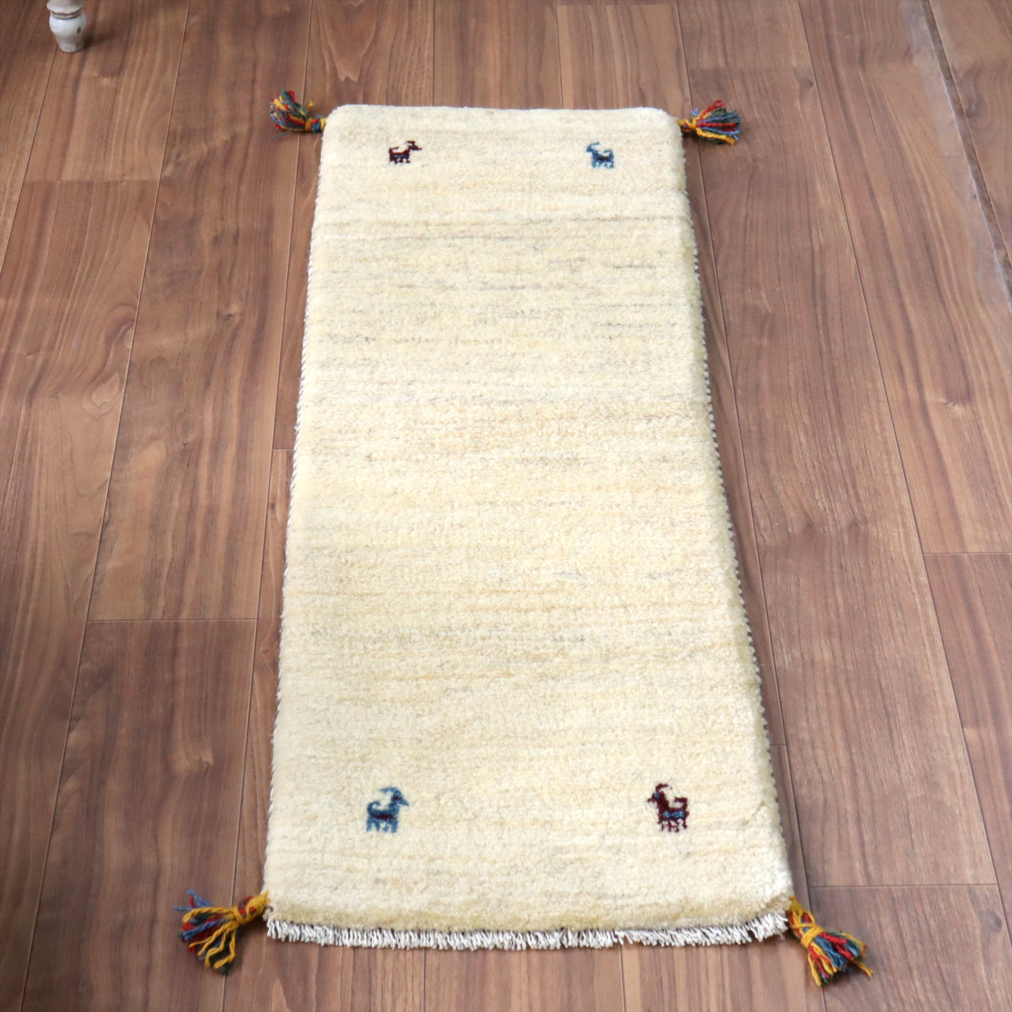 ギャッベ イラン 手織り　ミニランナー 117x40cm ナチュラルアイボリー　羊毛 シンプル　無地