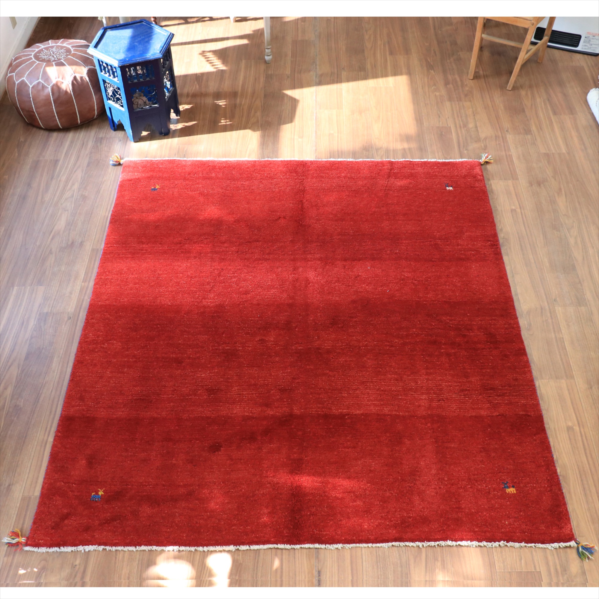 ギャッベ 正方形 イラン産 208x190cm レッド グラデーション　無地　シンプル