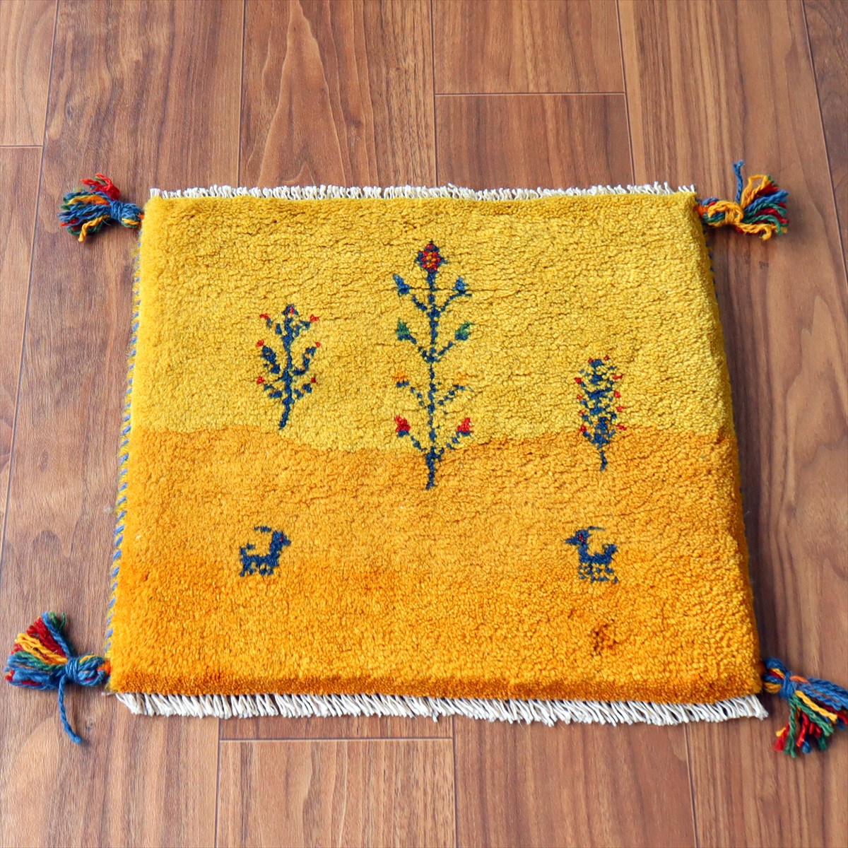 ギャッベ イラン産手織り 座布団サイズ 38×43cm イエローオレンジ 動物と生命の樹 風景画