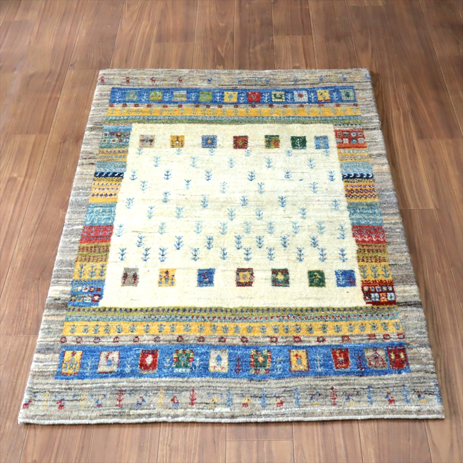 ギャッベ　バナフシェ 149x98cm ナチュラル＆グレー