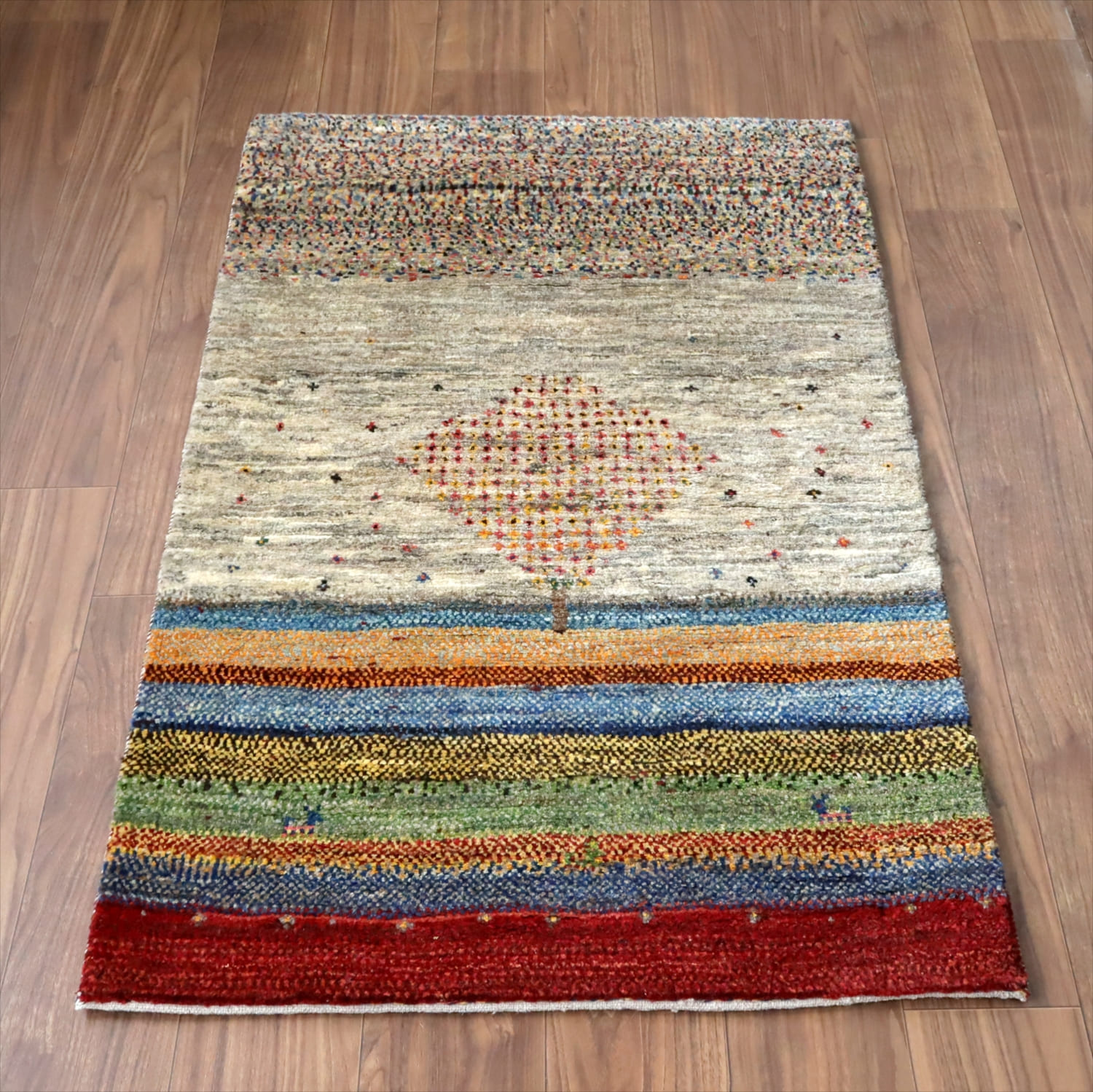 ギャッベ ノマド　 127x80cm グレー　花をつけた生命の木