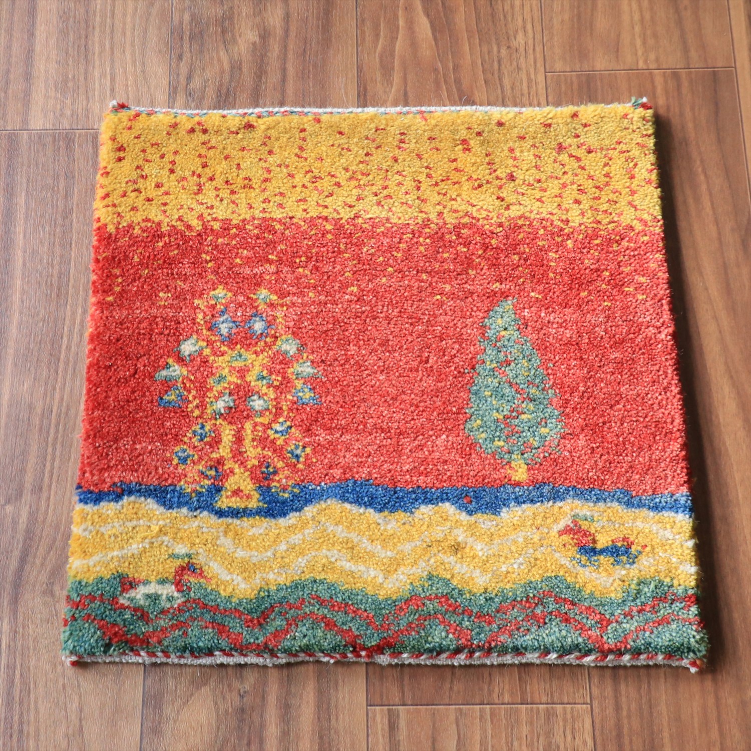 ギャッベ ノマド ミニギャッベ 45x45cm 生命の木のある風景