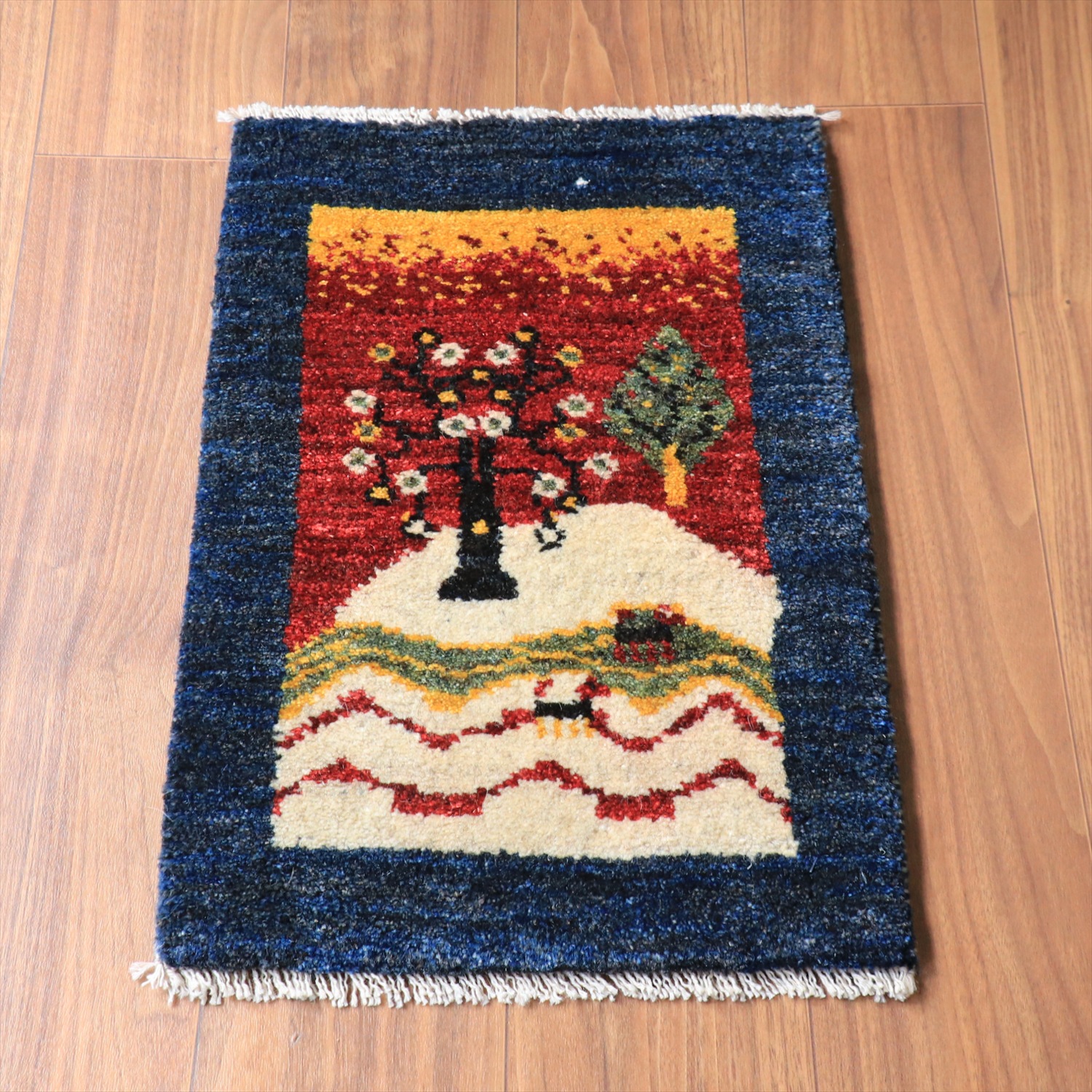 ギャッベ ノマド ミニギャッベ 60x39cm ネイビー　プラムツリー