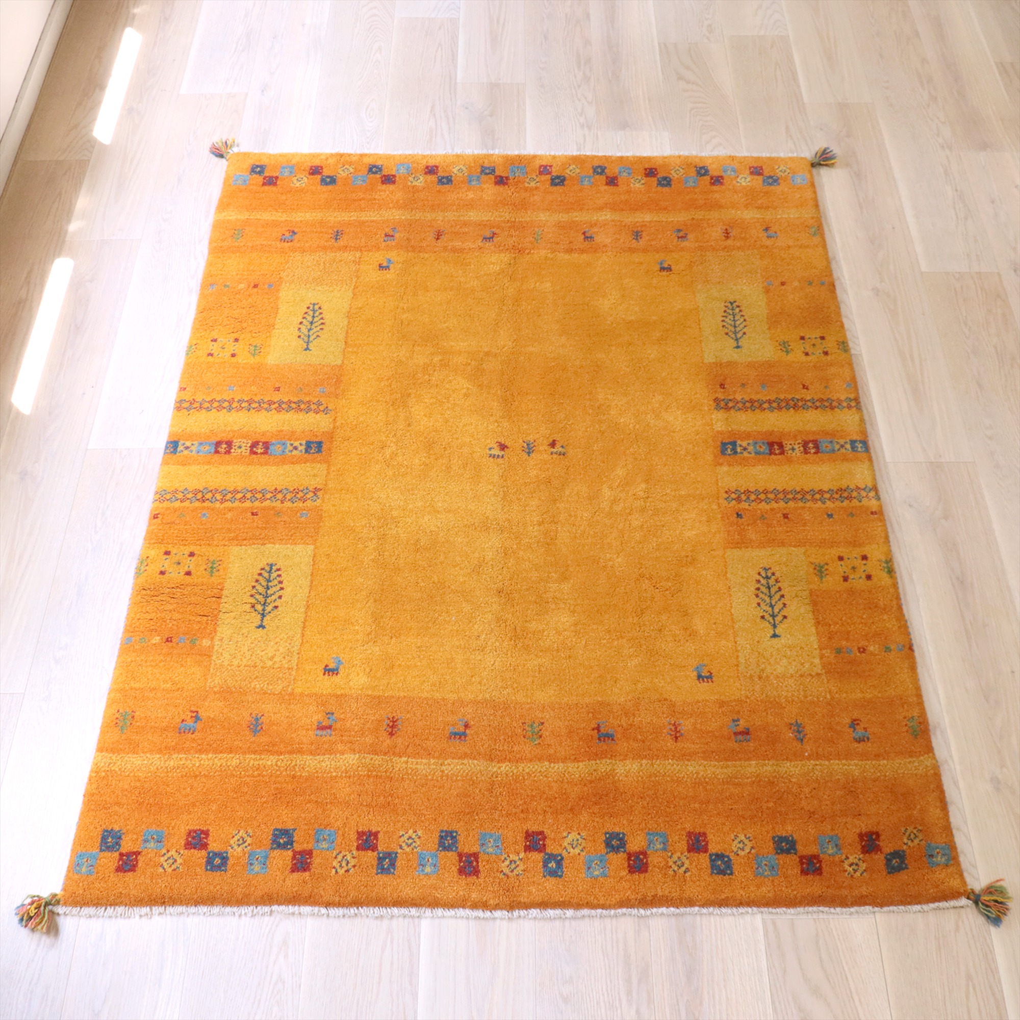 Gabbeh ギャッベ イエローオレンジ 195x148cm 生命の木と動物　イラン産 手織りギャッベ