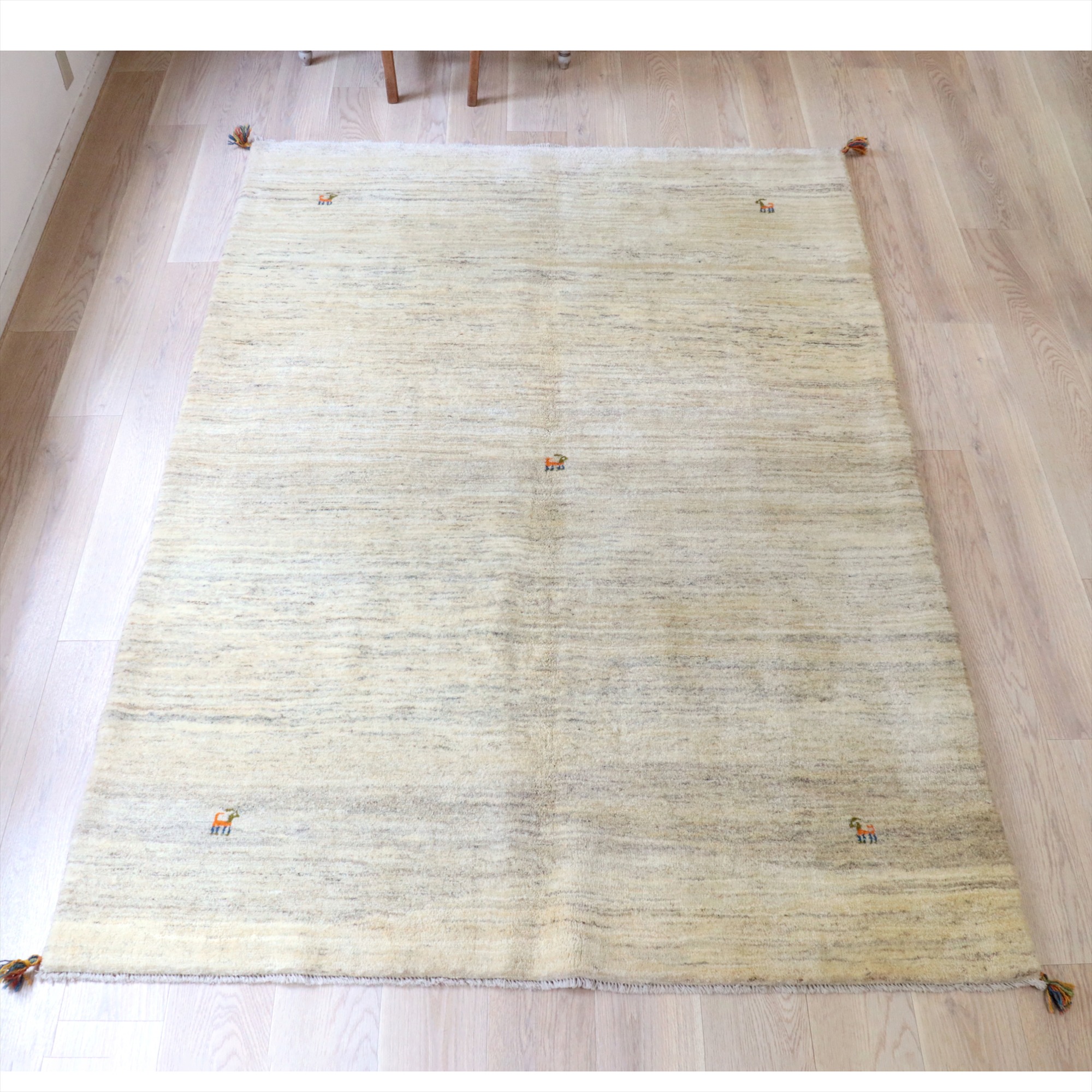 イラン産手織りギャッベ　ナチュラルアイボリー 250x175cm 　グラデーション　シンプル　無地