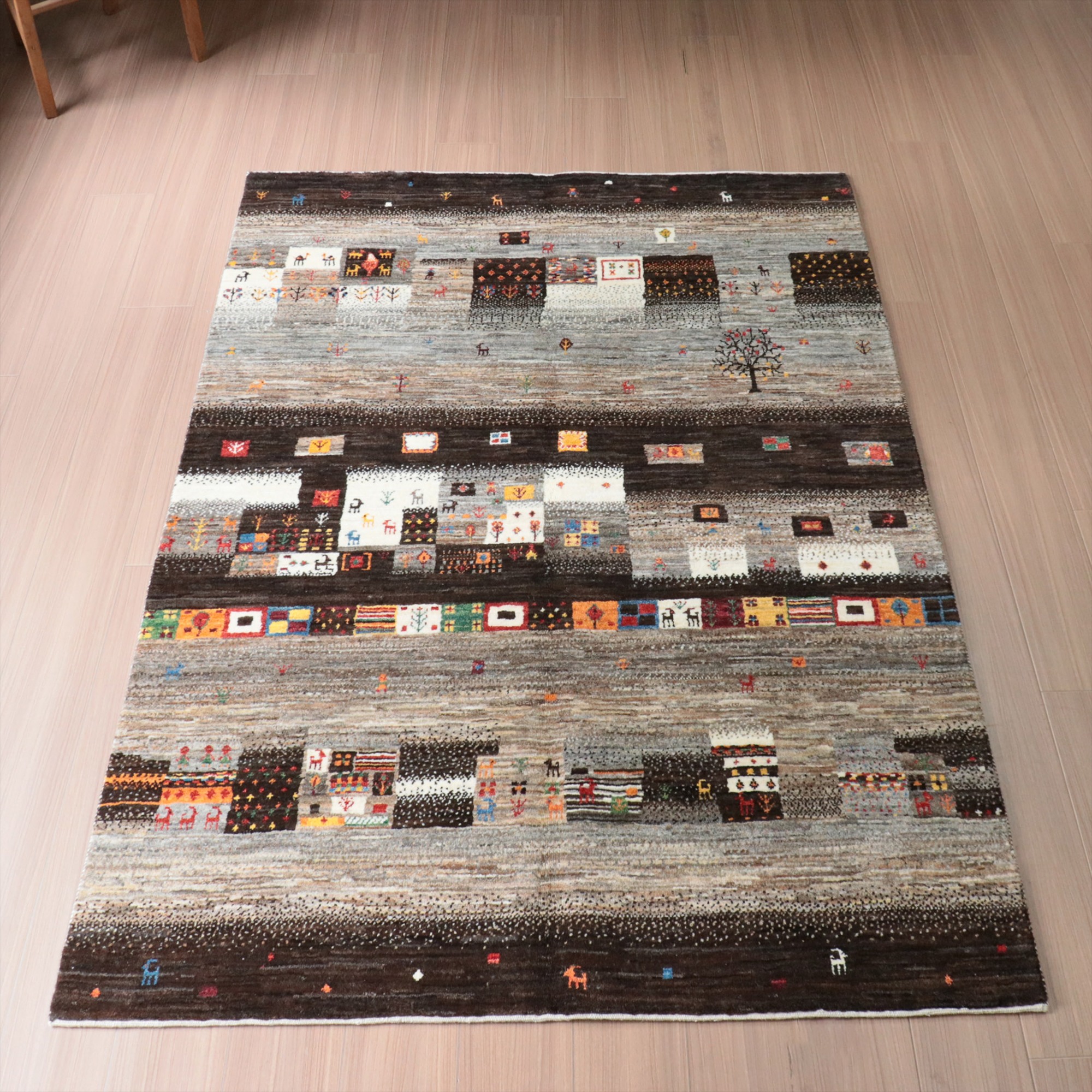 ギャッベ モダン イラン産手織り 197×134cm ブラウン＆グレー　モザイクタイル
