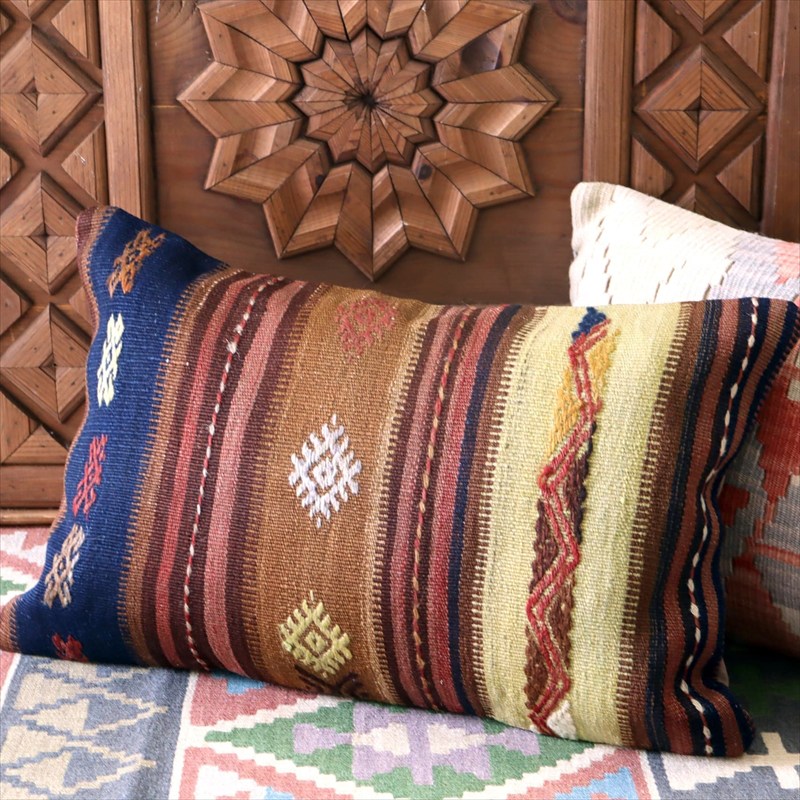 オールドキリムクッション 長方形ビッグピロー62×41cm アイドゥン・ストライプ ジジム Turkish Old Kilim Lumbar Pillow
