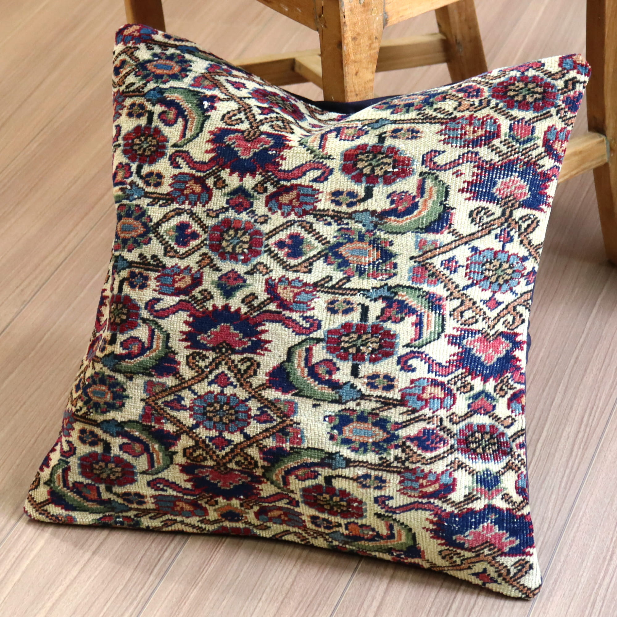 クッションカバー ヴィンテージ パイル織り 46×46cm トルコ絨毯 フラワーデザイン