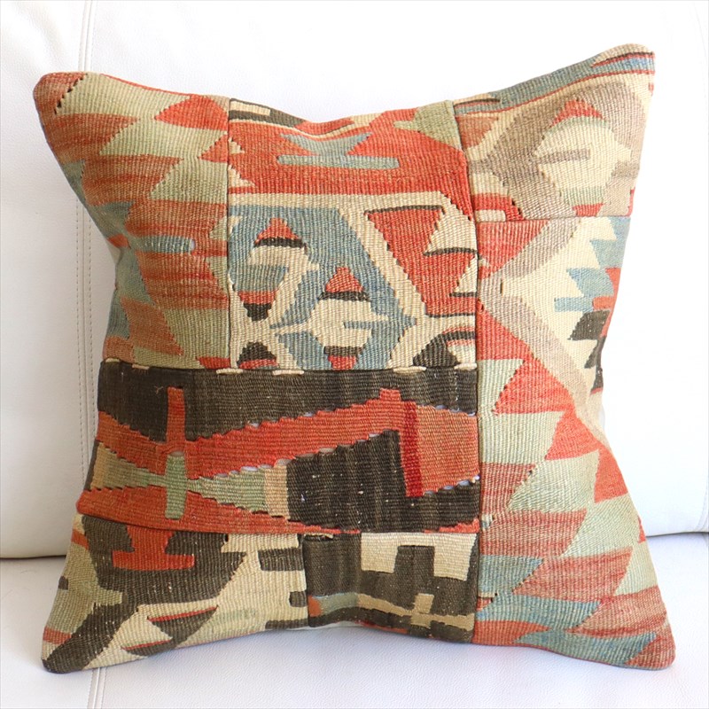 【15%OFF】クッションカバー キリムパッチワーク45×45cm Old Kilim Cushion