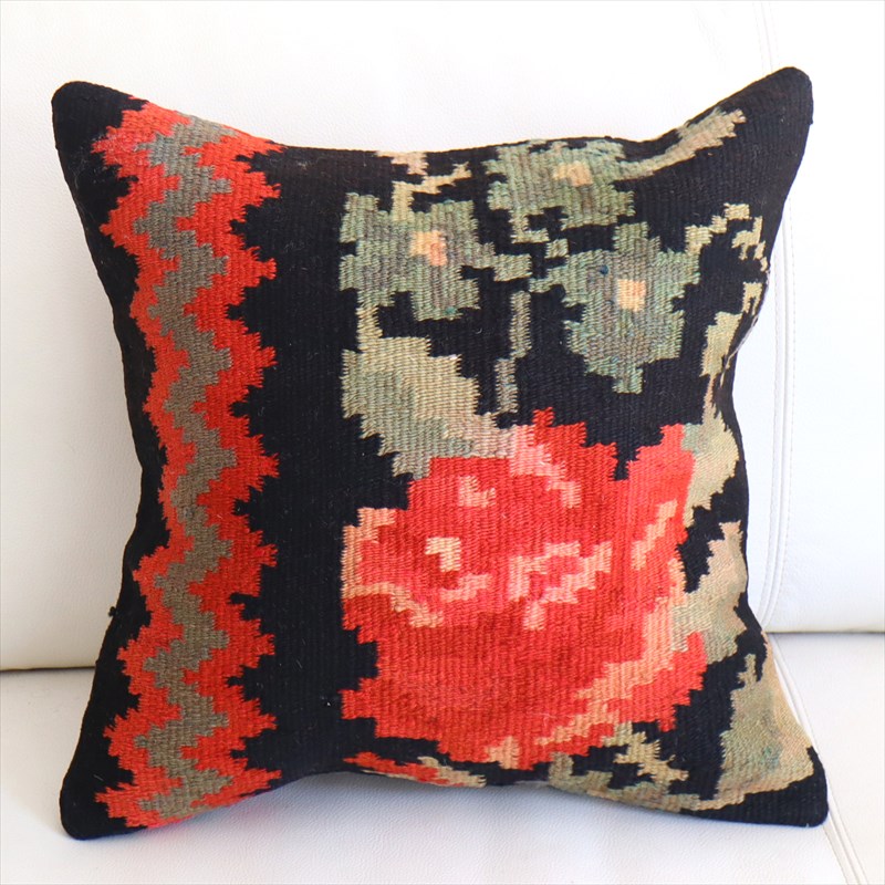 オールドキリム クッションカバー40×40cm モルダヴィア Old Kiilim Cushion