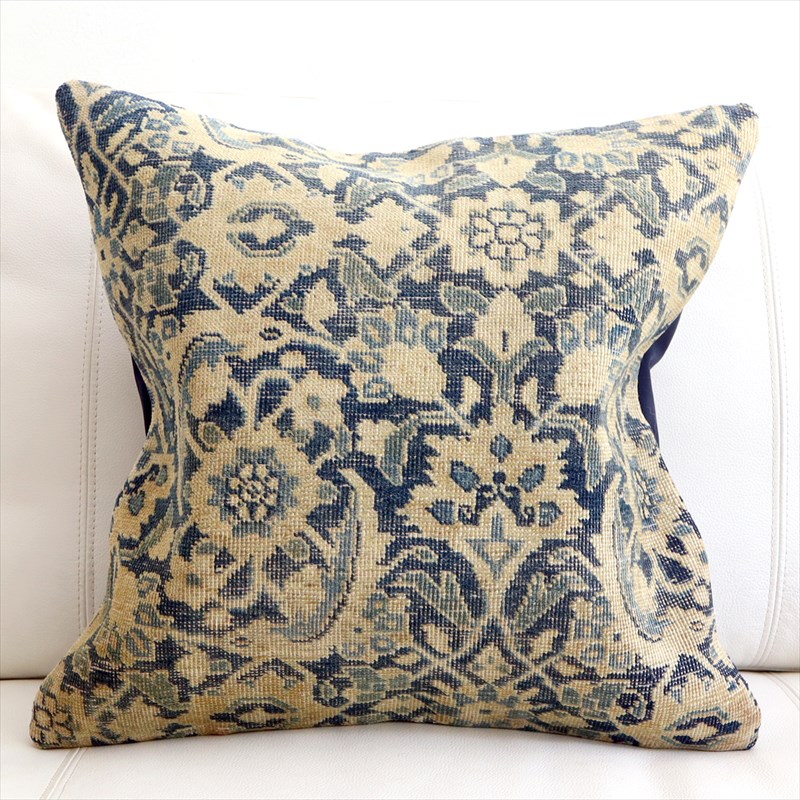 ヴィンテージ 絨毯クッション45×45cm ブリーチしたアンティーク加工 Old Carpet Cushion