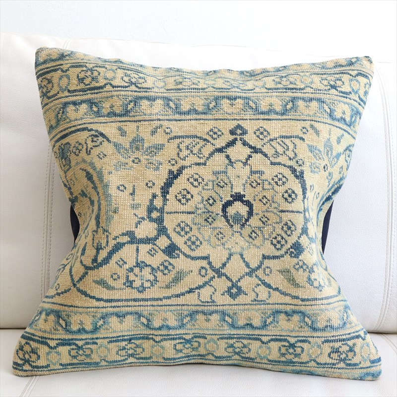 ヴィンテージ 絨毯クッション45×45cm ブリーチしたアンティーク加工 Old Carpet Cushion