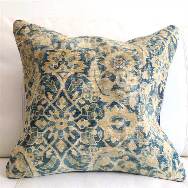 ヴィンテージ 絨毯クッション45×43cm ブリーチしたアンティーク加工 Old Carpet Cushion