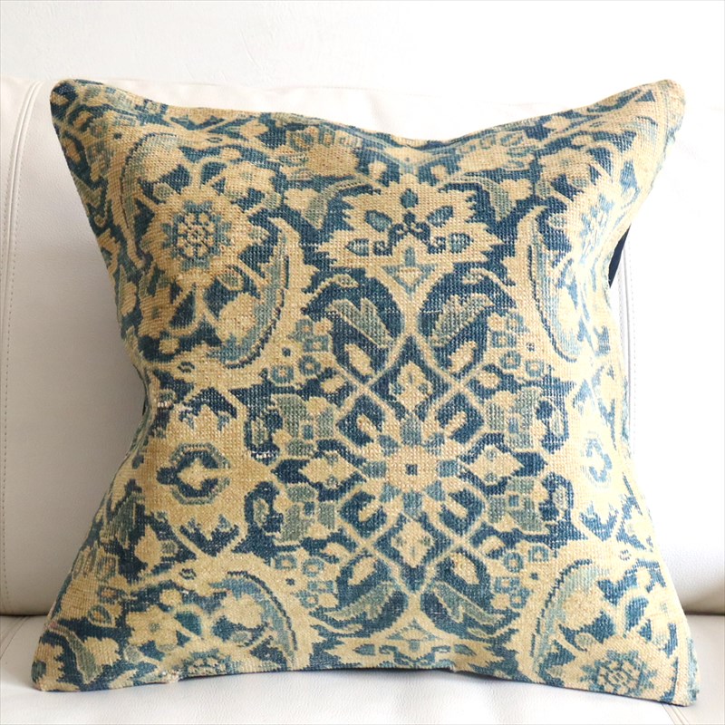 ヴィンテージ 絨毯クッション45×45cm ブリーチしたアンティーク加工 Old Carpet Cushion 【OUTLET・難あり】