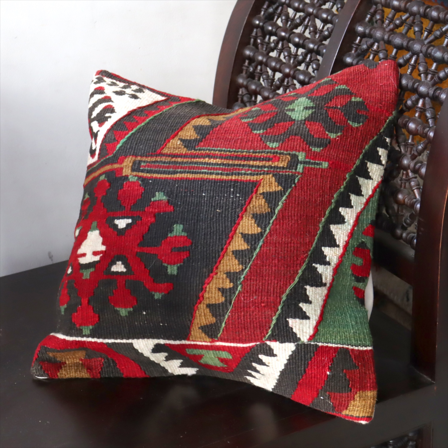 オールドキリム クッションカバー40×40cm マラテヤ チフカナットキリム