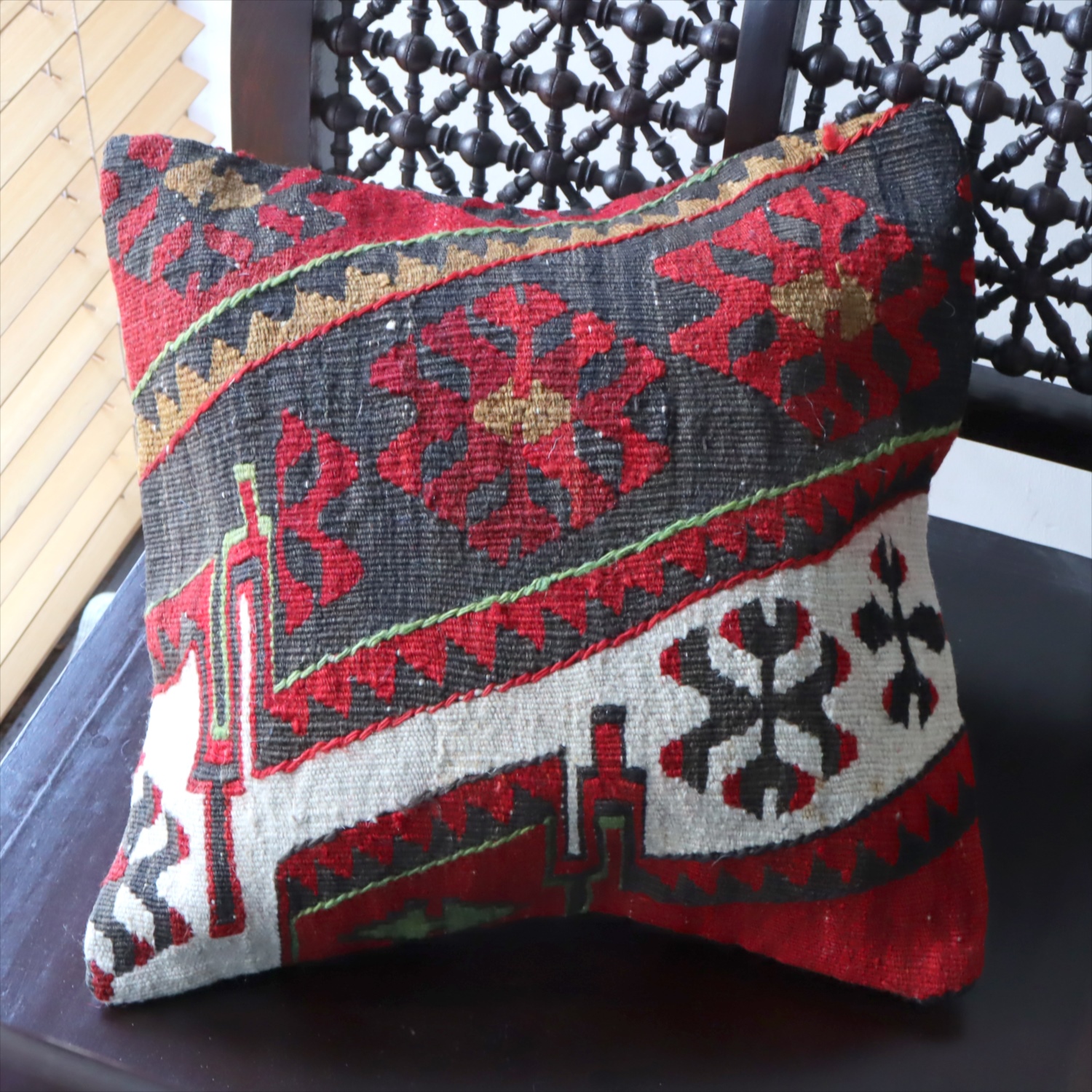 オールドキリム クッションカバー40×40cm マラテヤ チフカナットキリム