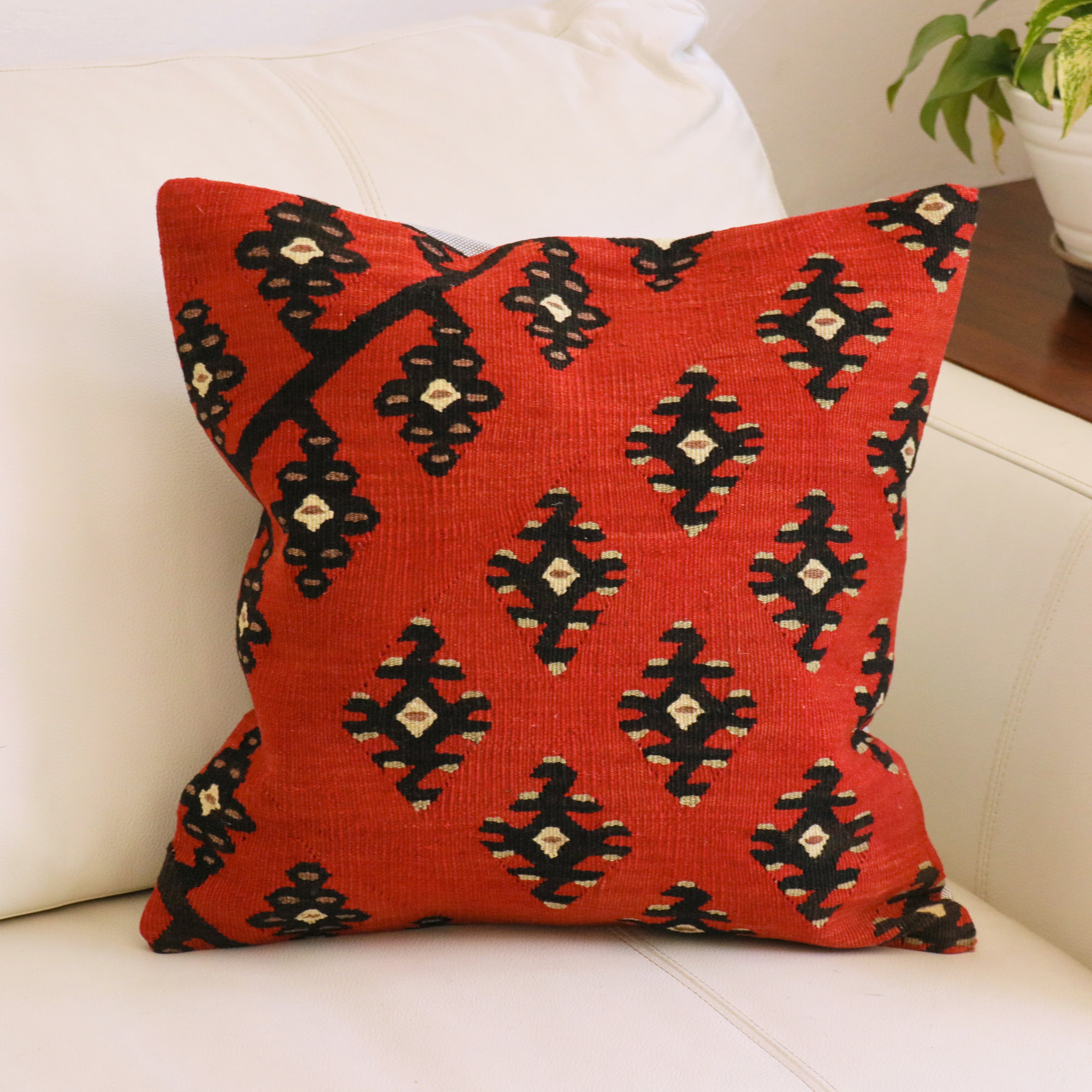 オールドキリムクッションカバー　40cm角サイズ シャルキョイ Antique Kiilim Cushion