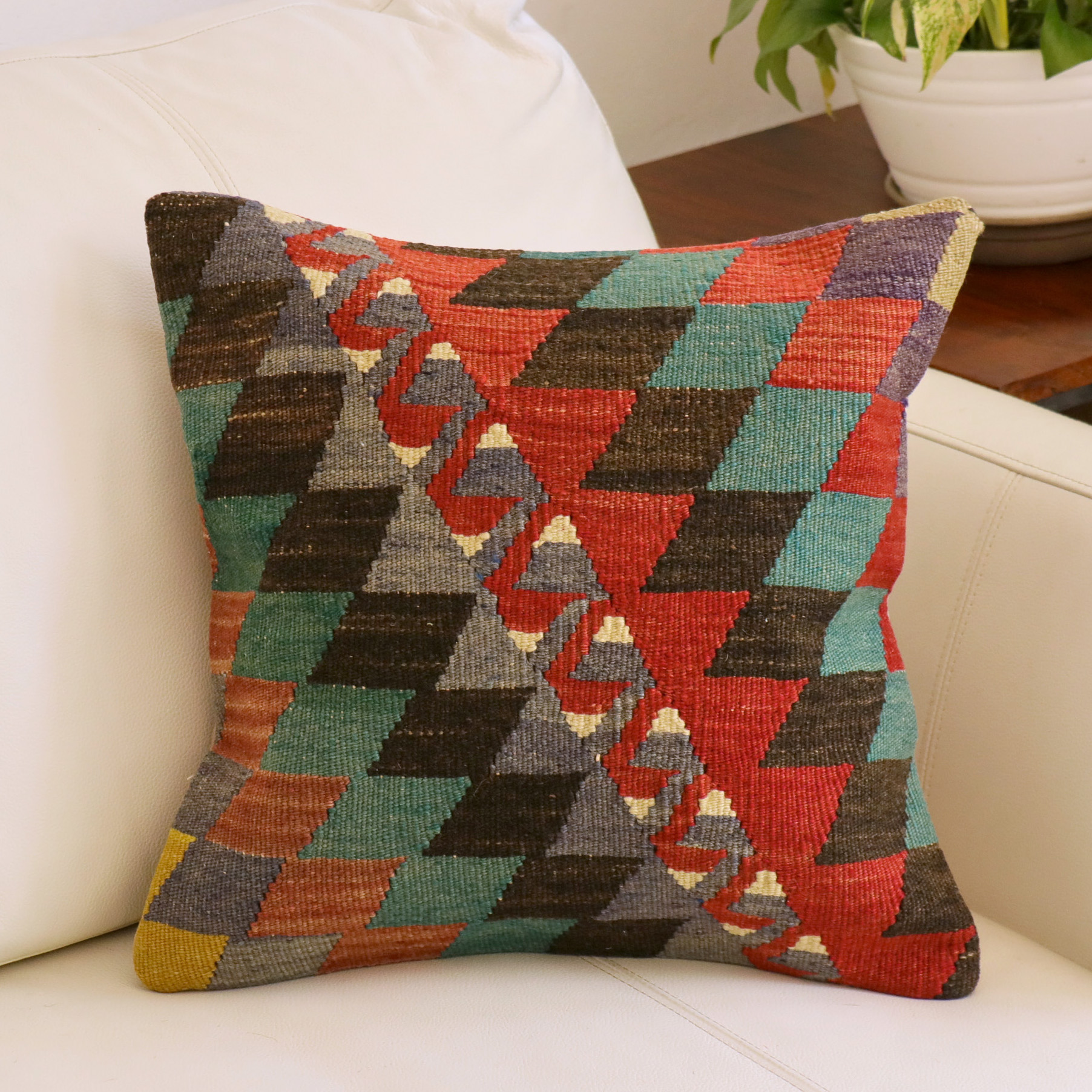 オールドキリムクッションカバー　40cm角サイズ エシュメ  Old Kilim Cushion