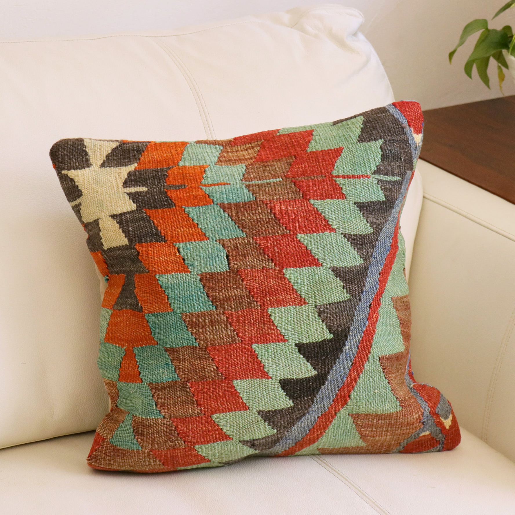 オールドキリムクッションカバー　40cm角サイズ エシュメ  Old Kilim Cushion