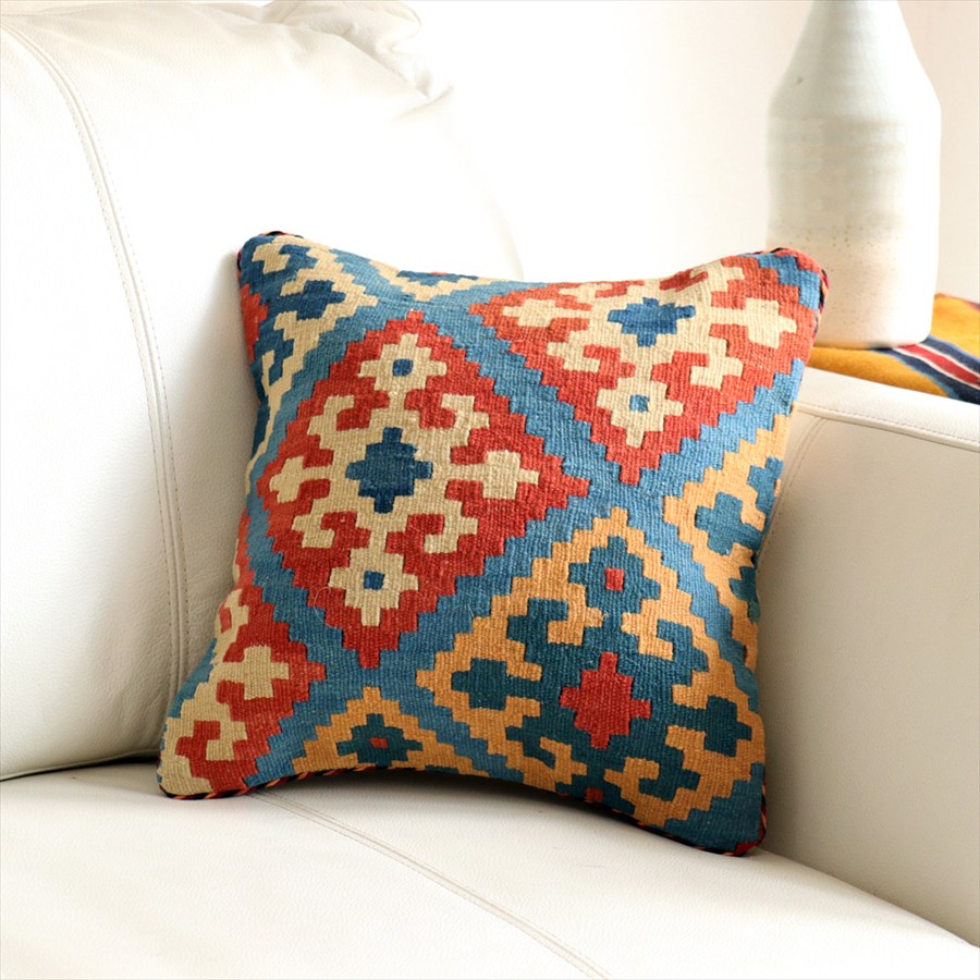 オールドキリムクッションカバー31×30cm カシュカイ族 Qashkai Kilim Cushion