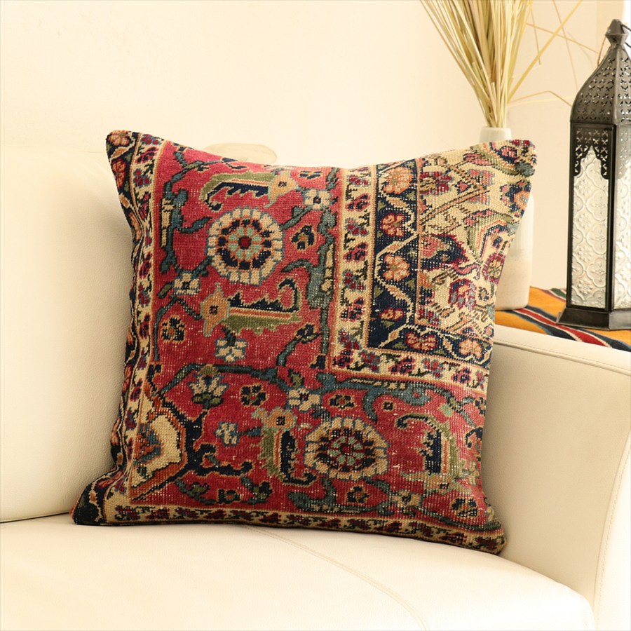 ヴィンテージ絨毯クッション 45×45cm カイセリ 緻密に織られたフラワーモチーフ Old Carpet Cushion