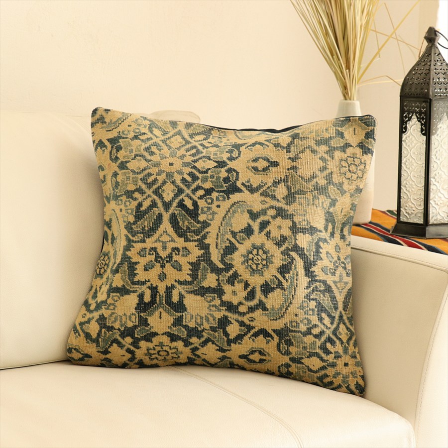 絨毯クッション ヴィンテージ43×44cm ブリーチしたアンティーク加工 Old Carpet Cushion