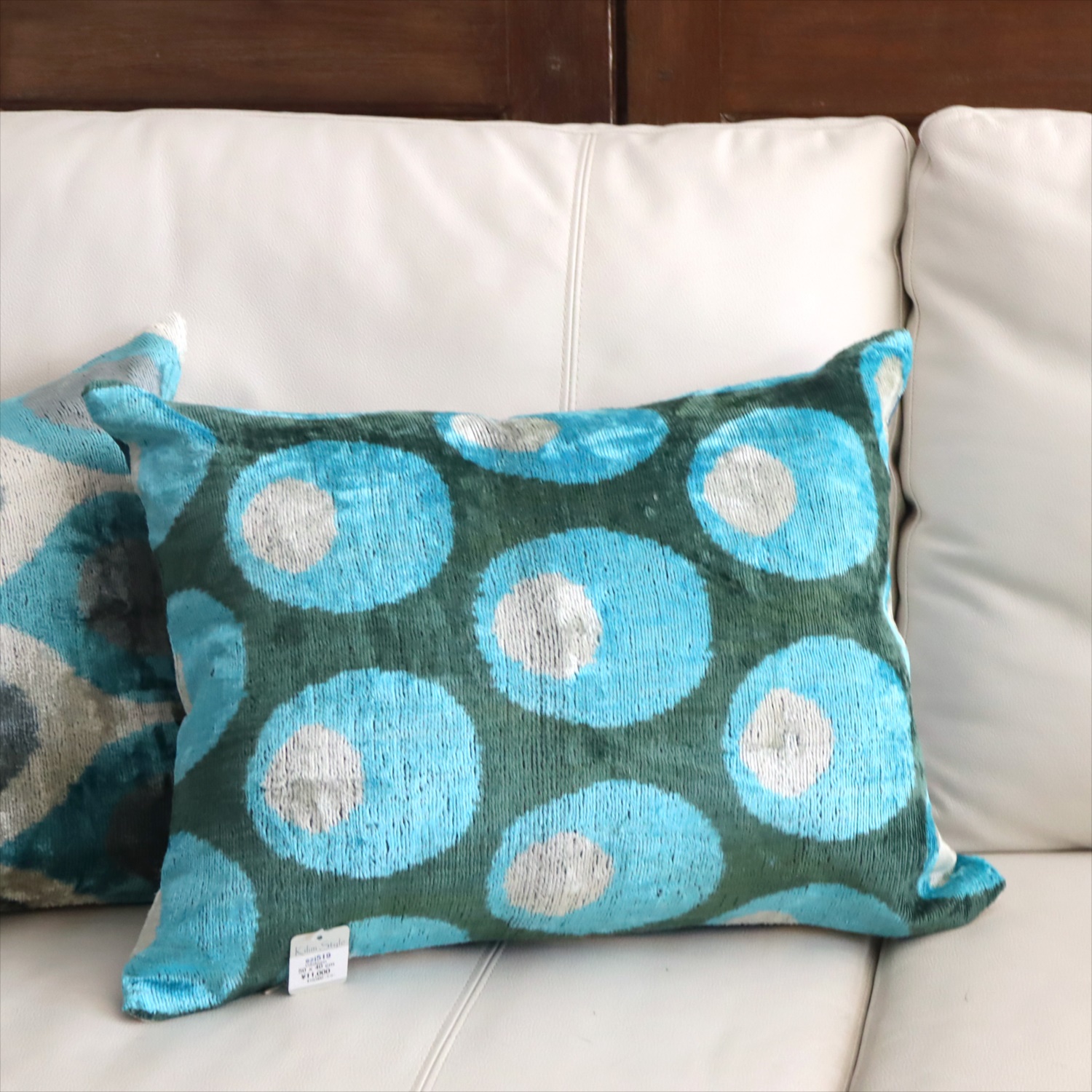 アトラス ベルベットイカットクッションカバー　両面シルク 水玉　泡　グリーンｘ水色 Silk Velvet Cushion - Double-Sided Design