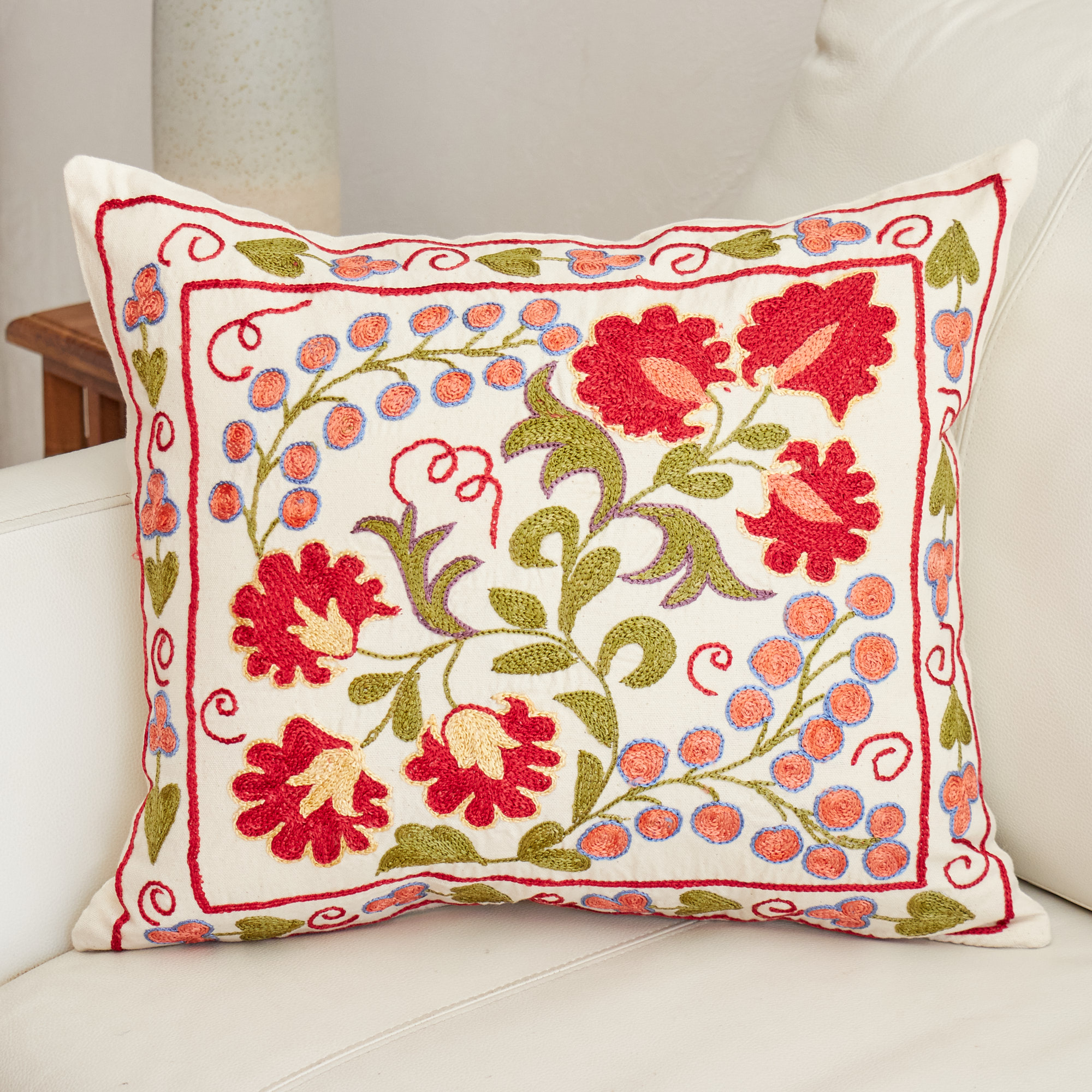 スザンニ刺繍 クッションカバー47×42cm ウズベキスタン　Suzani スザニ