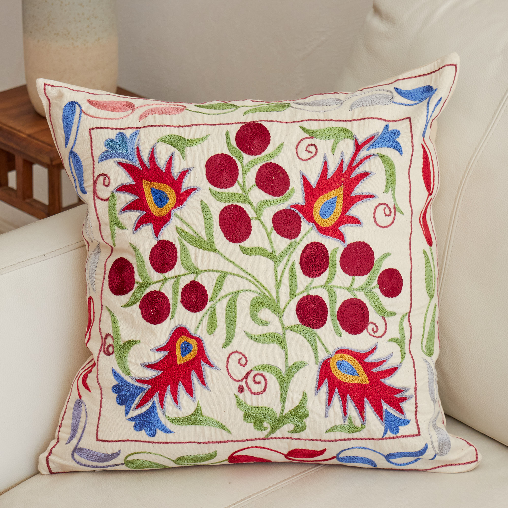 スザンニ刺繍 クッションカバー43×43cm ウズベキスタン　Suzani スザニ