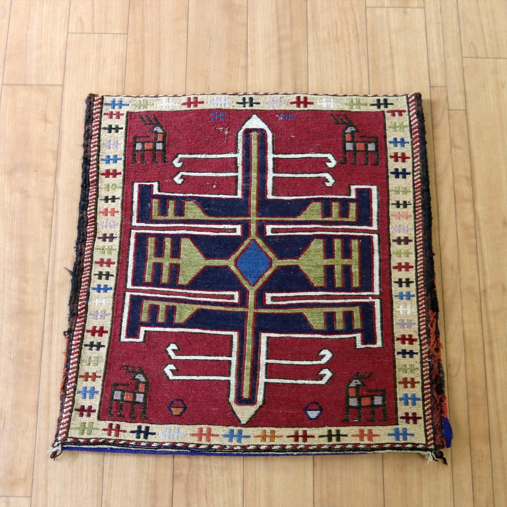 オリジナルクッション 正方形 遊牧民の生活道具44×41cm レッド ネイビー スマック織り OUTLET