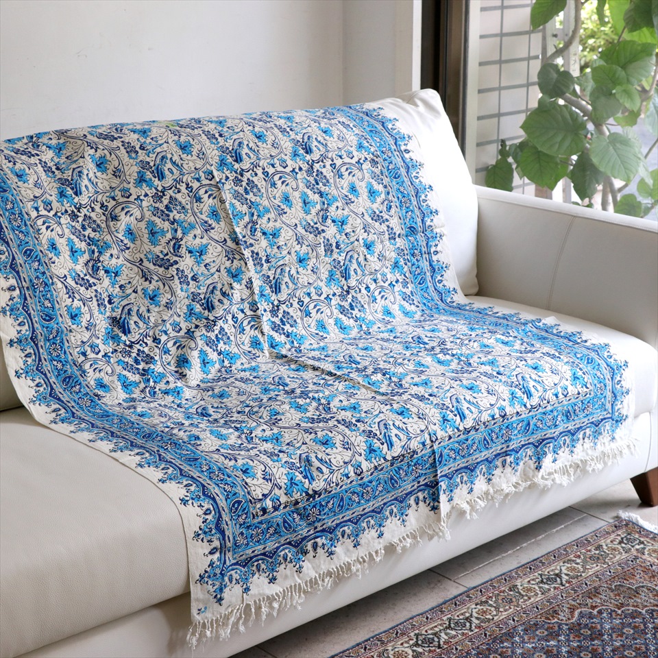 ガラムカールペルシャ更紗150×100cmサイズ ブルー（水色）　葡萄の葉