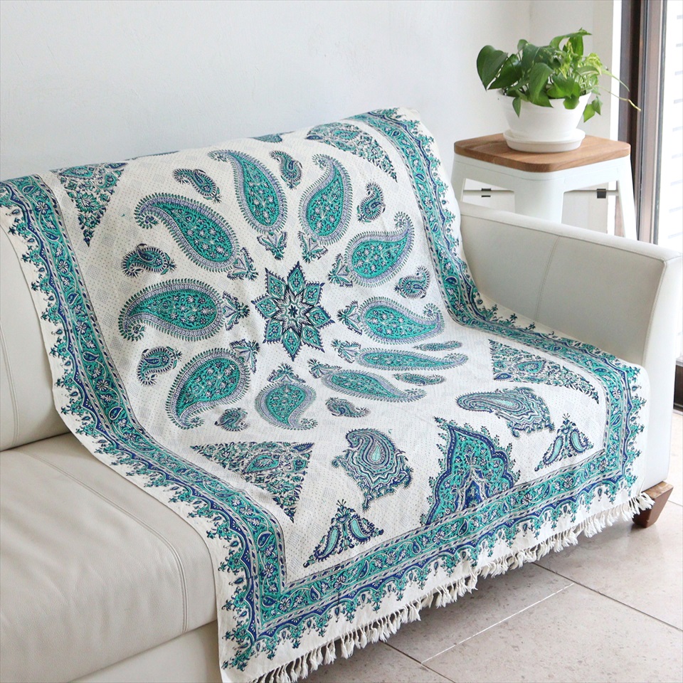 ペルシャ更紗 イラン手染め布 145×101cm グリーン系 ペイズリー イラン手染め布 テーブルクロス ソファーカバー