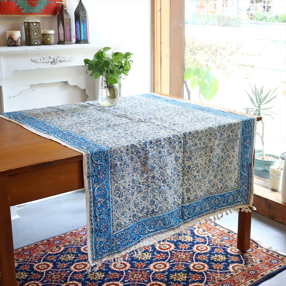 ペルシャ更紗 イラン手染め布 147×95cm ブルー系 フラワー柄 テーブルクロス ソファーカバー