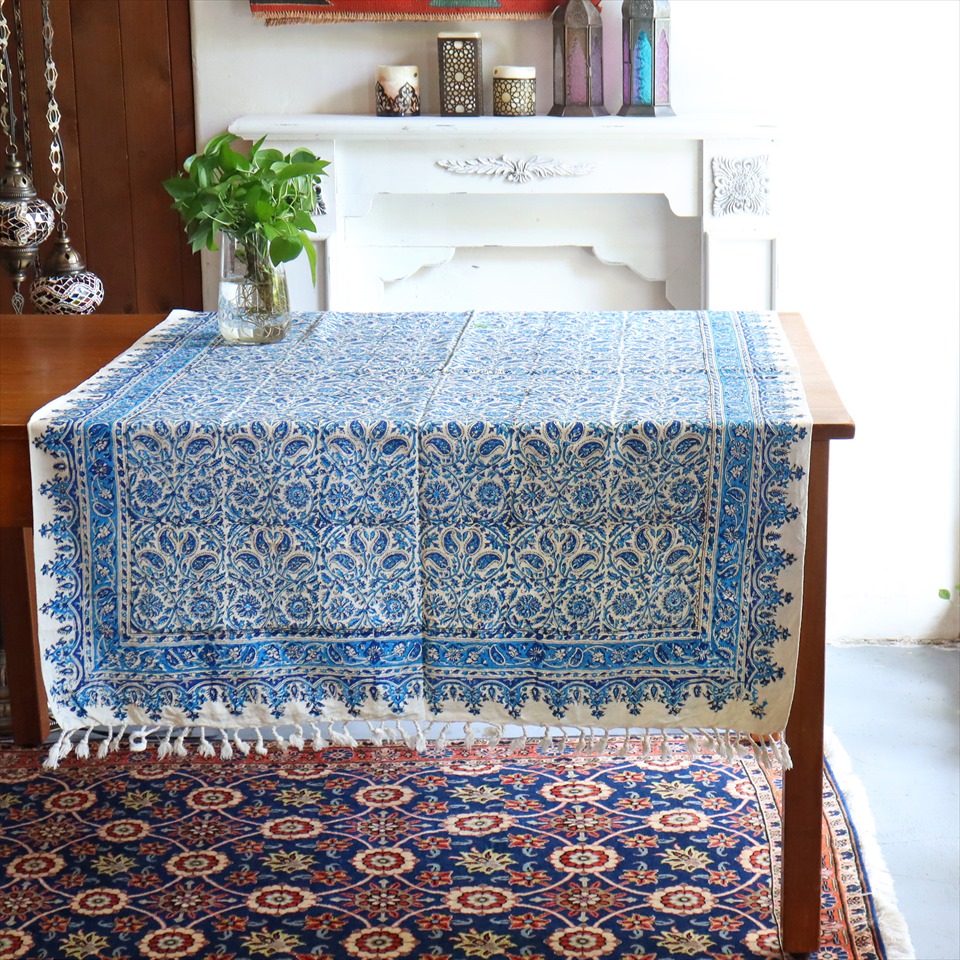 ペルシャ更紗 イラン手染め布 145×99cm ブルー系 フラワー柄 テーブルクロス ソファーカバー