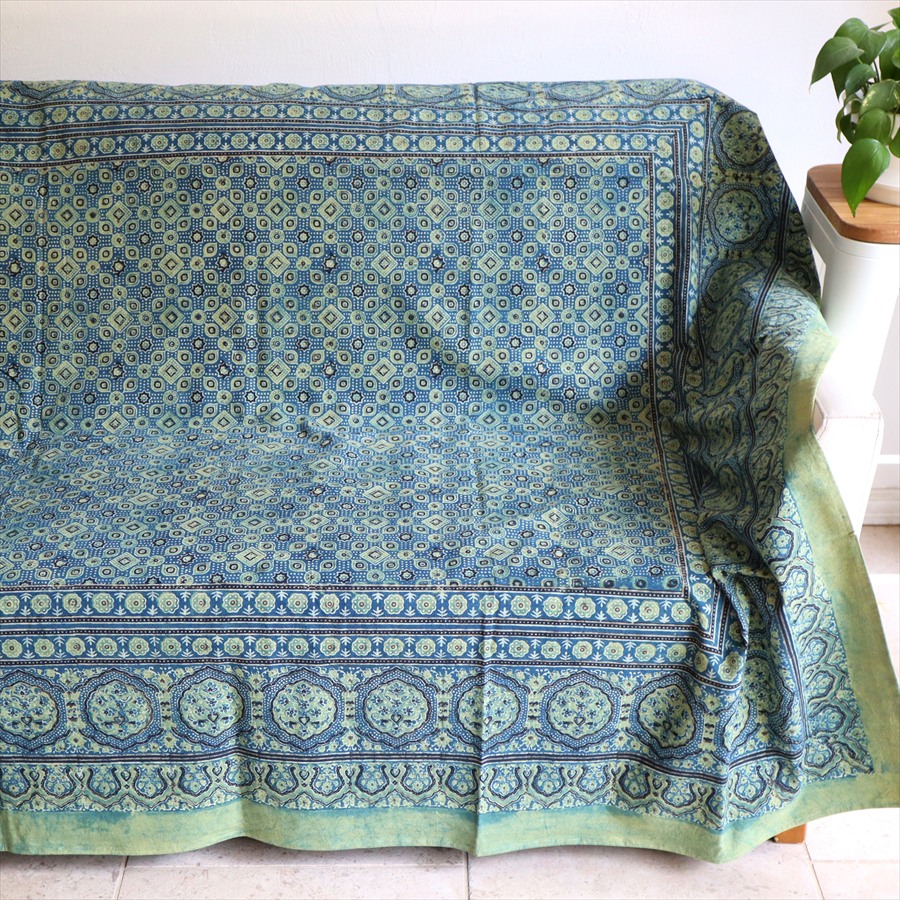 アジュラク染 ブルー インド更紗 ブロックプリント ベッドカバー ソファカバー