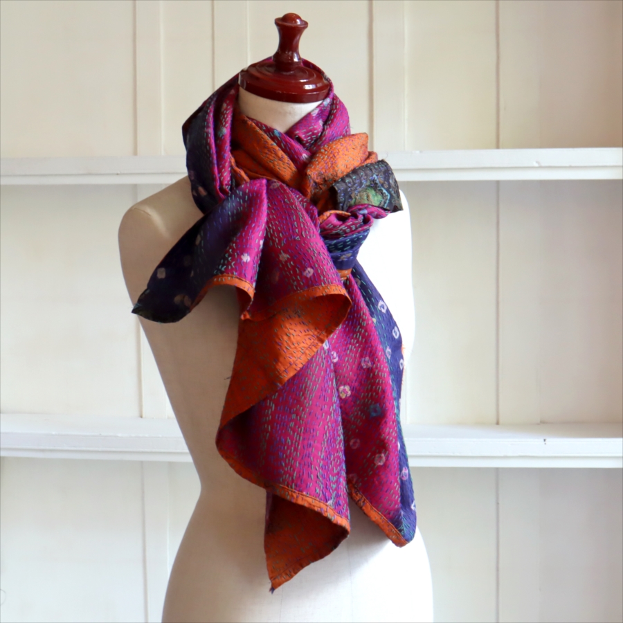 カンタ刺繍 シルクストール インド リサイクルサリー 193×86cm  【一点もの　現品】　大判ストール