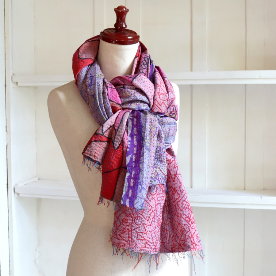 カンタ刺繍 シルクストール インド リサイクルサリー 215×88cm  【一点もの　現品】　大判ストール