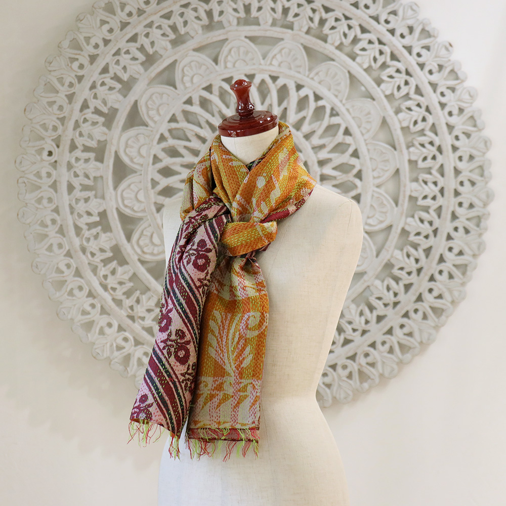 インドの古布・カンタ刺繍・シルクストール198×43cm 刺し子　マスタード OUTLET