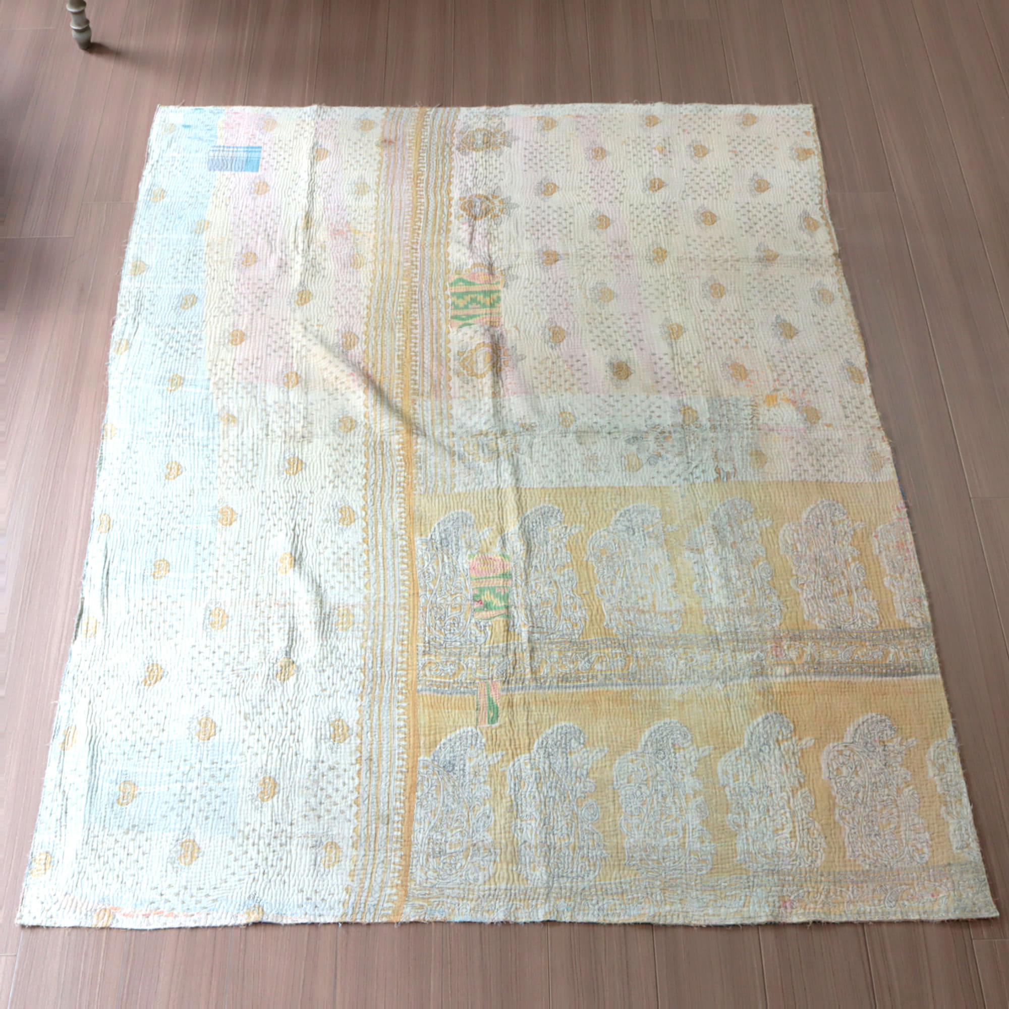 インド　カンタ刺繍 パッチワーク ラリーキルト ヴィンテージ186×141cm Kantha embroidery  India